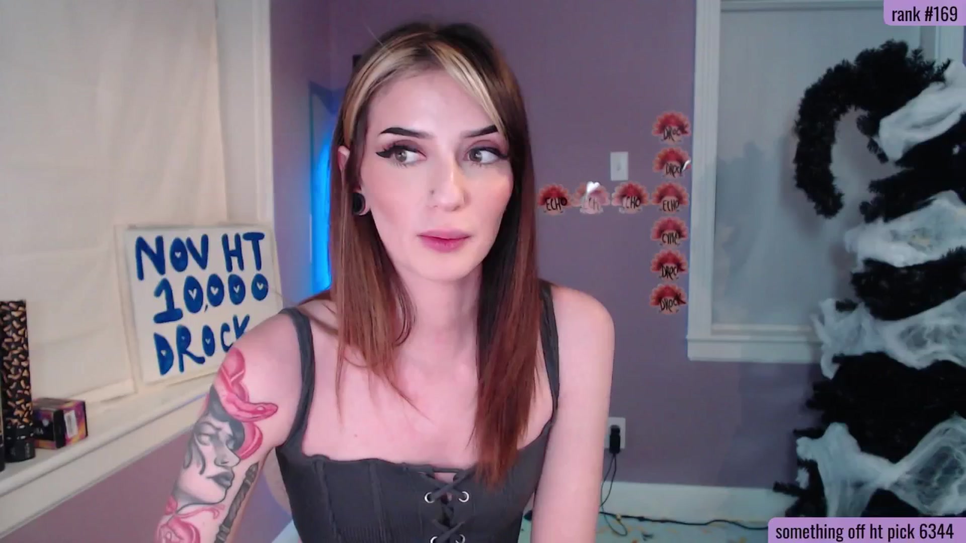 Gallery image thumbnail from DrocksAriel's myfreecams stream on, 11/06/2025, 04:52 image 1 of 20