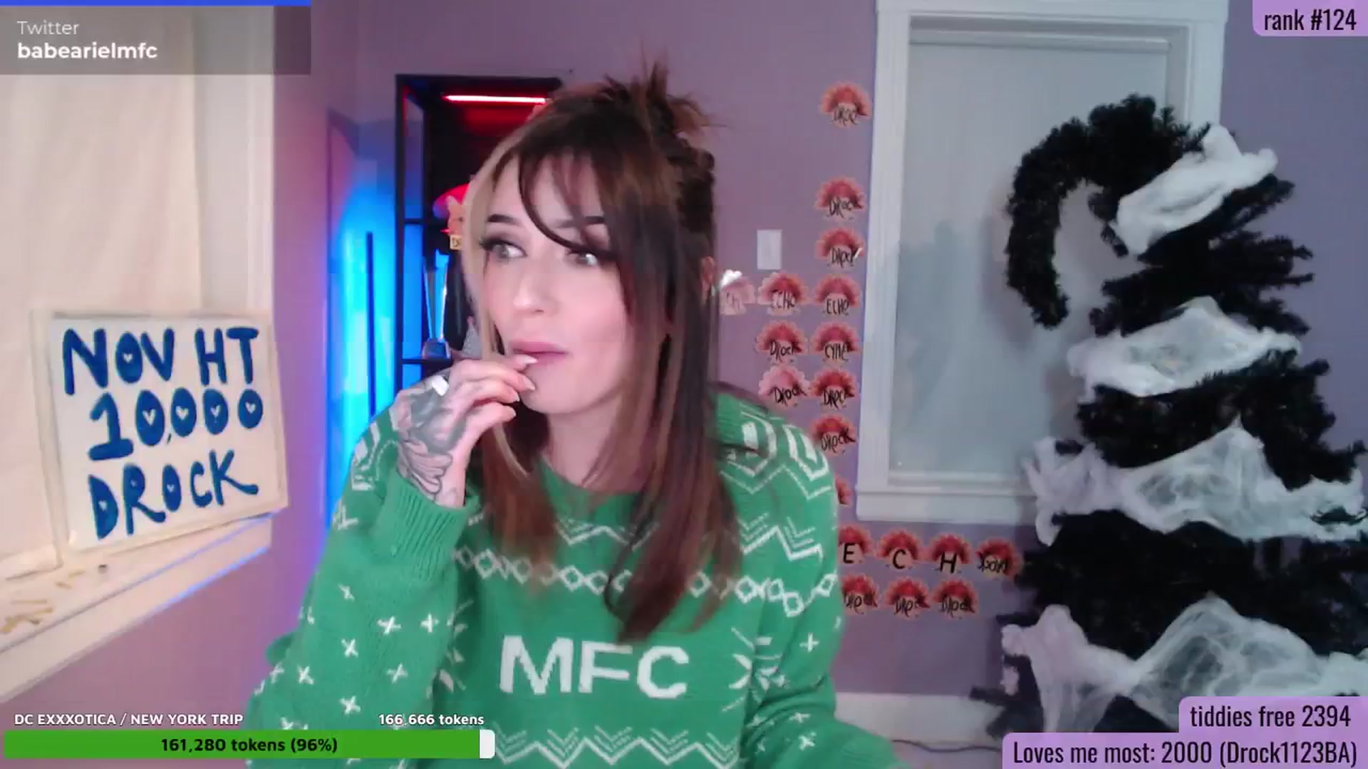 Gallery image thumbnail from DrocksAriel's myfreecams stream on, 11/12/2025, 05:09 image 6 of 20
