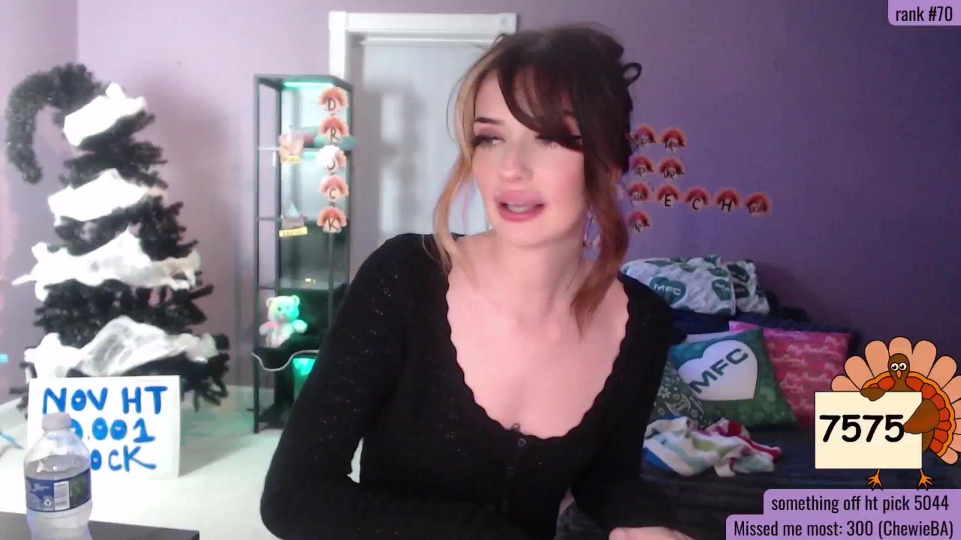 Gallery image thumbnail from DrocksAriel's myfreecams stream on, 11/24/2025, 02:46 image 14 of 20