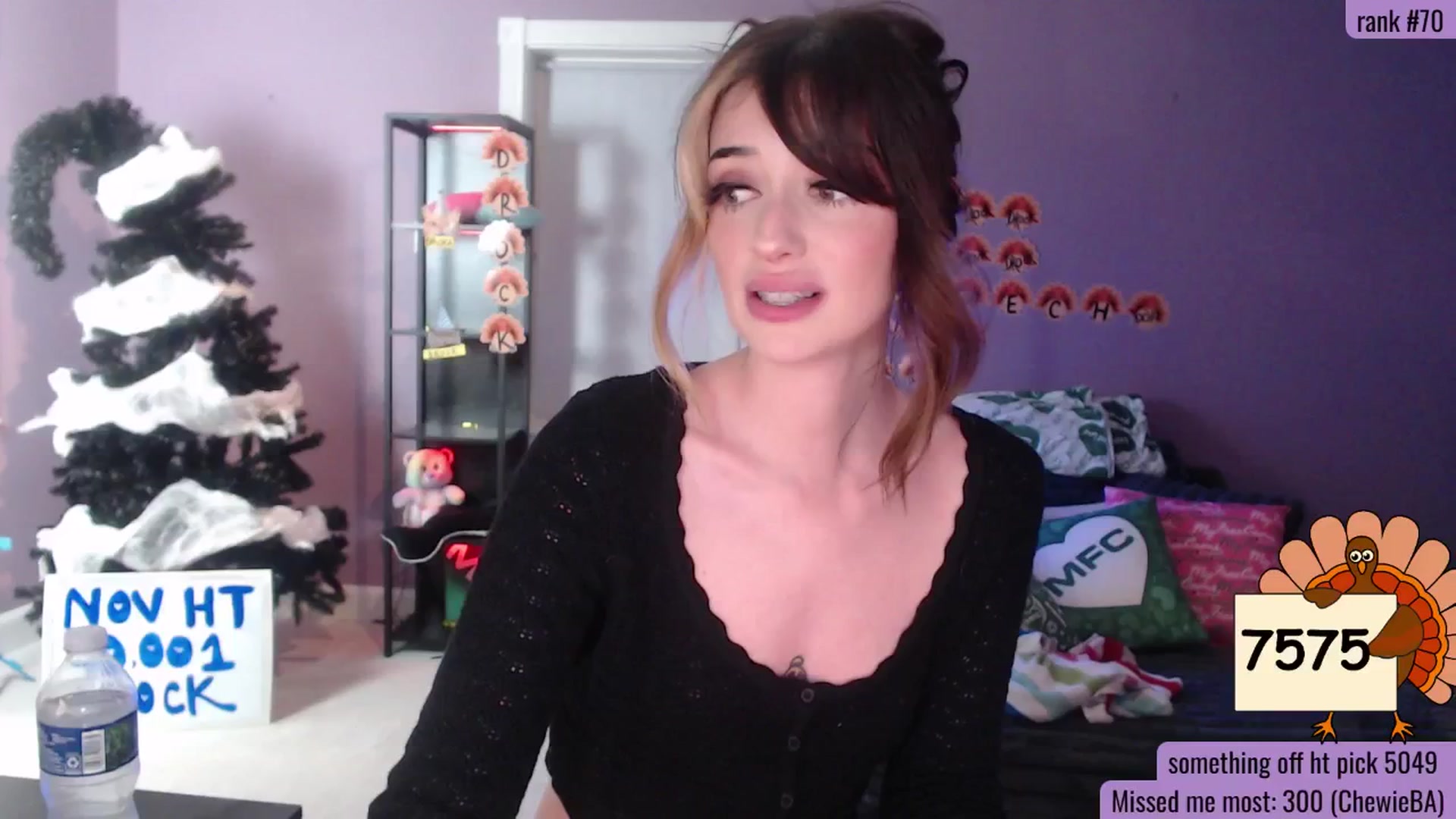 Gallery image thumbnail from DrocksAriel's myfreecams stream on, 11/24/2025, 02:46 image 12 of 20