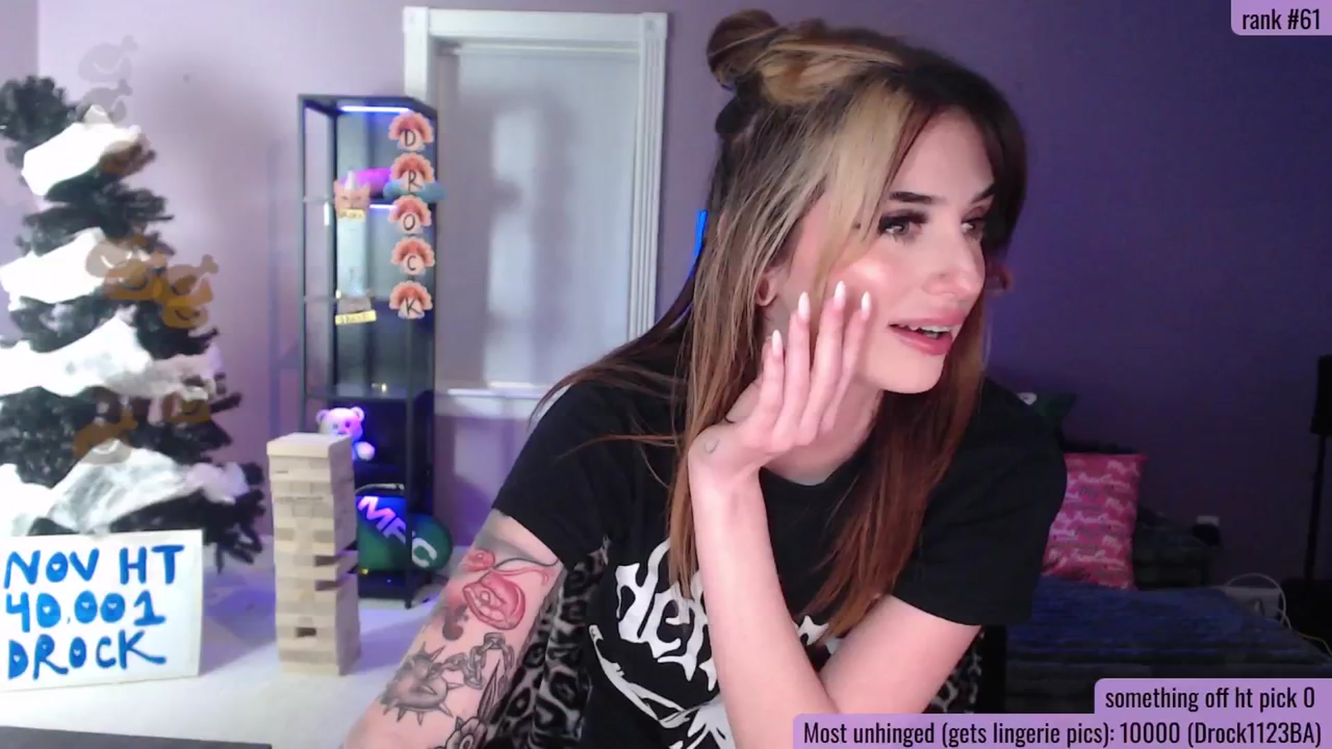 Gallery image thumbnail from DrocksAriel's myfreecams stream on, 11/25/2025, 08:21 image 17 of 20