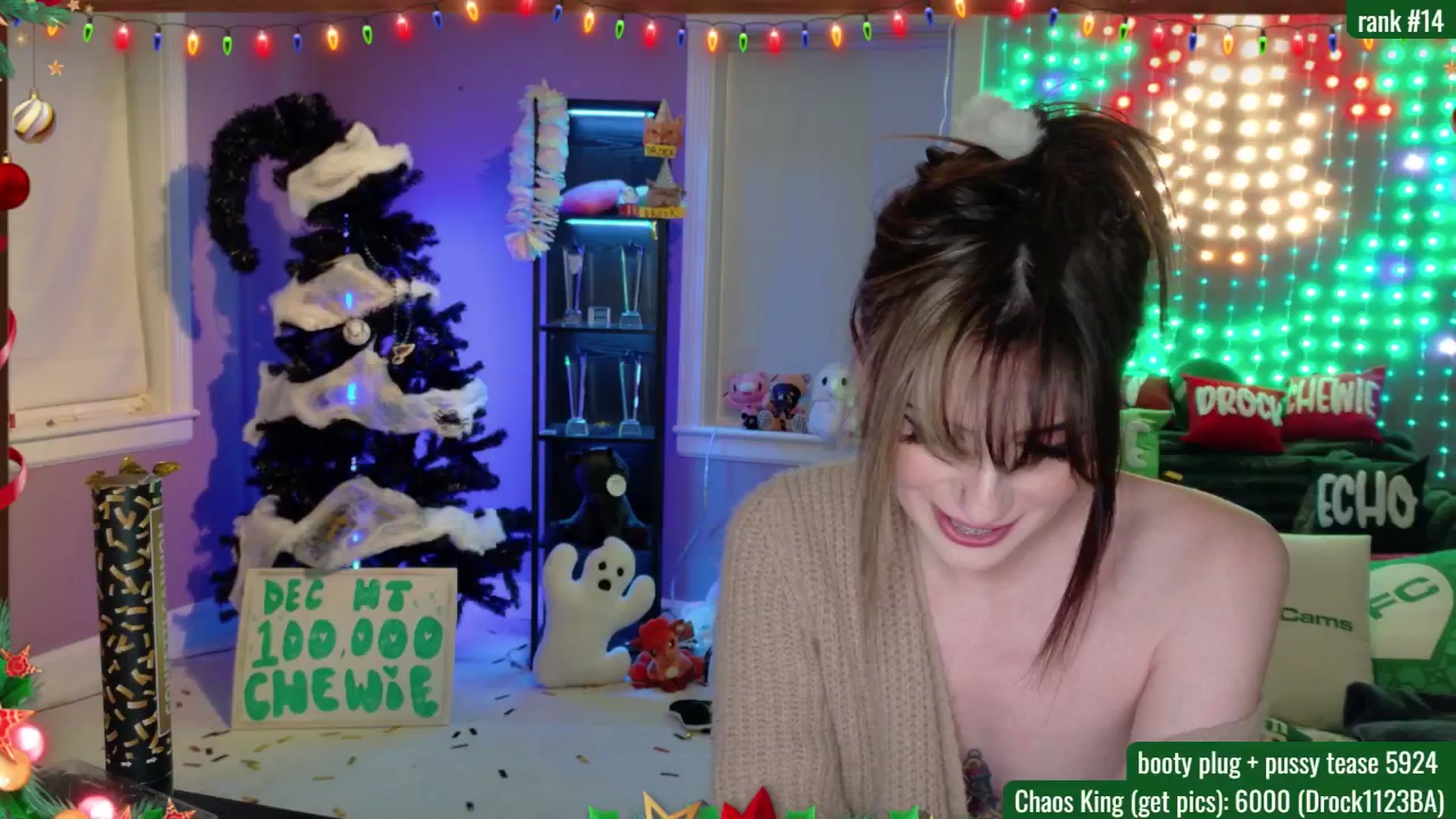 Gallery image thumbnail from DrocksAriel's myfreecams stream on, 12/30/2025, 03:56 image 13 of 20