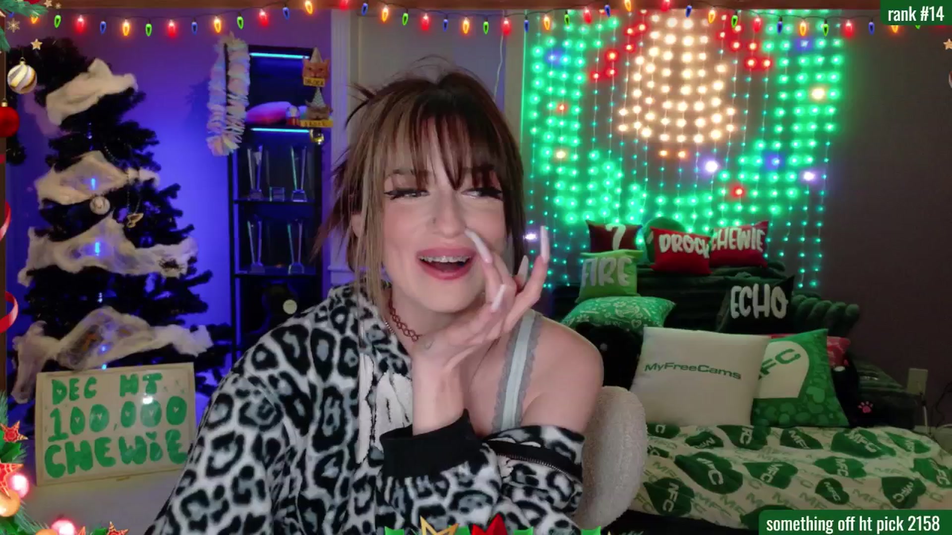 Gallery image thumbnail from DrocksAriel's myfreecams stream on, 12/31/2025, 03:05 image 19 of 20