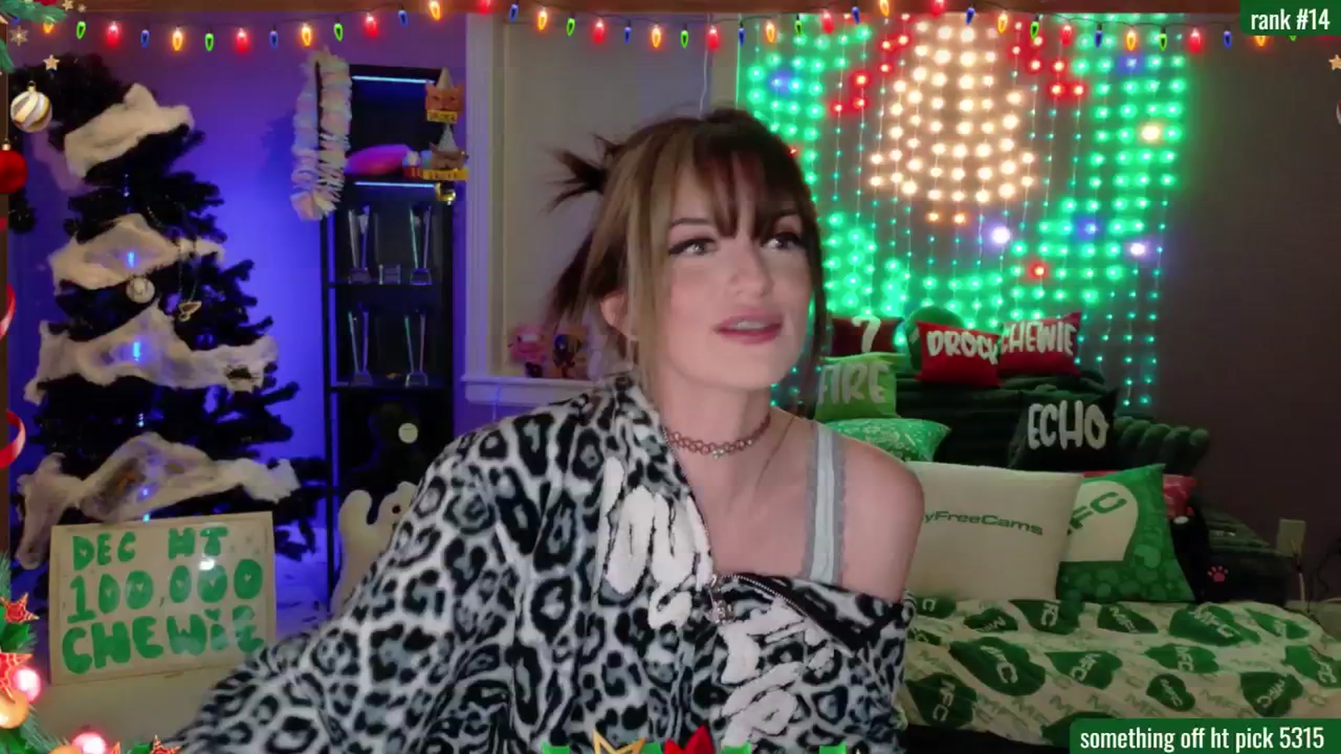 Gallery image thumbnail from DrocksAriel's myfreecams stream on, 12/31/2025, 03:05 image 8 of 20
