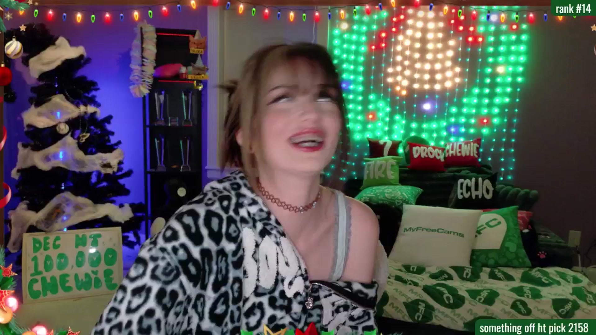 Gallery image thumbnail from DrocksAriel's myfreecams stream on, 12/31/2025, 03:05 image 20 of 20