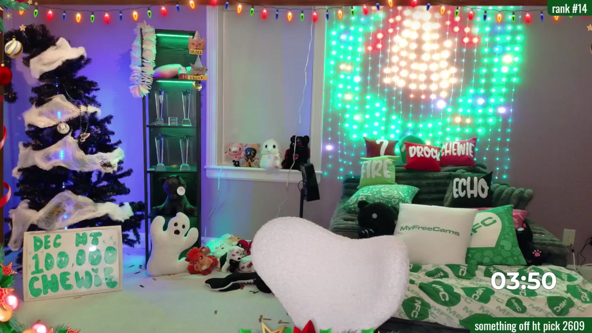 Gallery image thumbnail from DrocksAriel's myfreecams stream on, 12/31/2025, 03:05 image 16 of 20