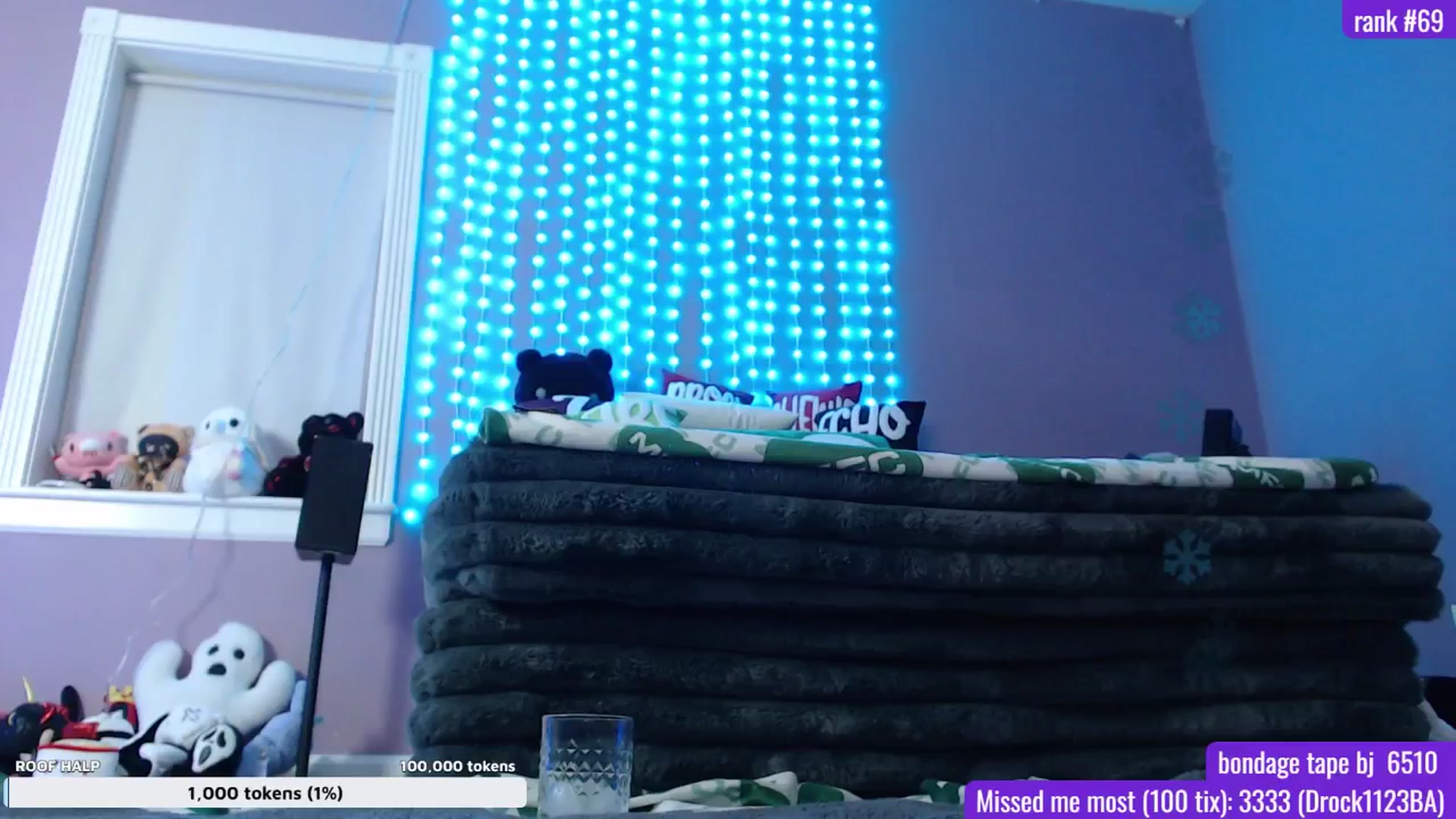 Gallery image thumbnail from DrocksAriel's myfreecams stream on, 02/01/2026, 04:15 image 15 of 20