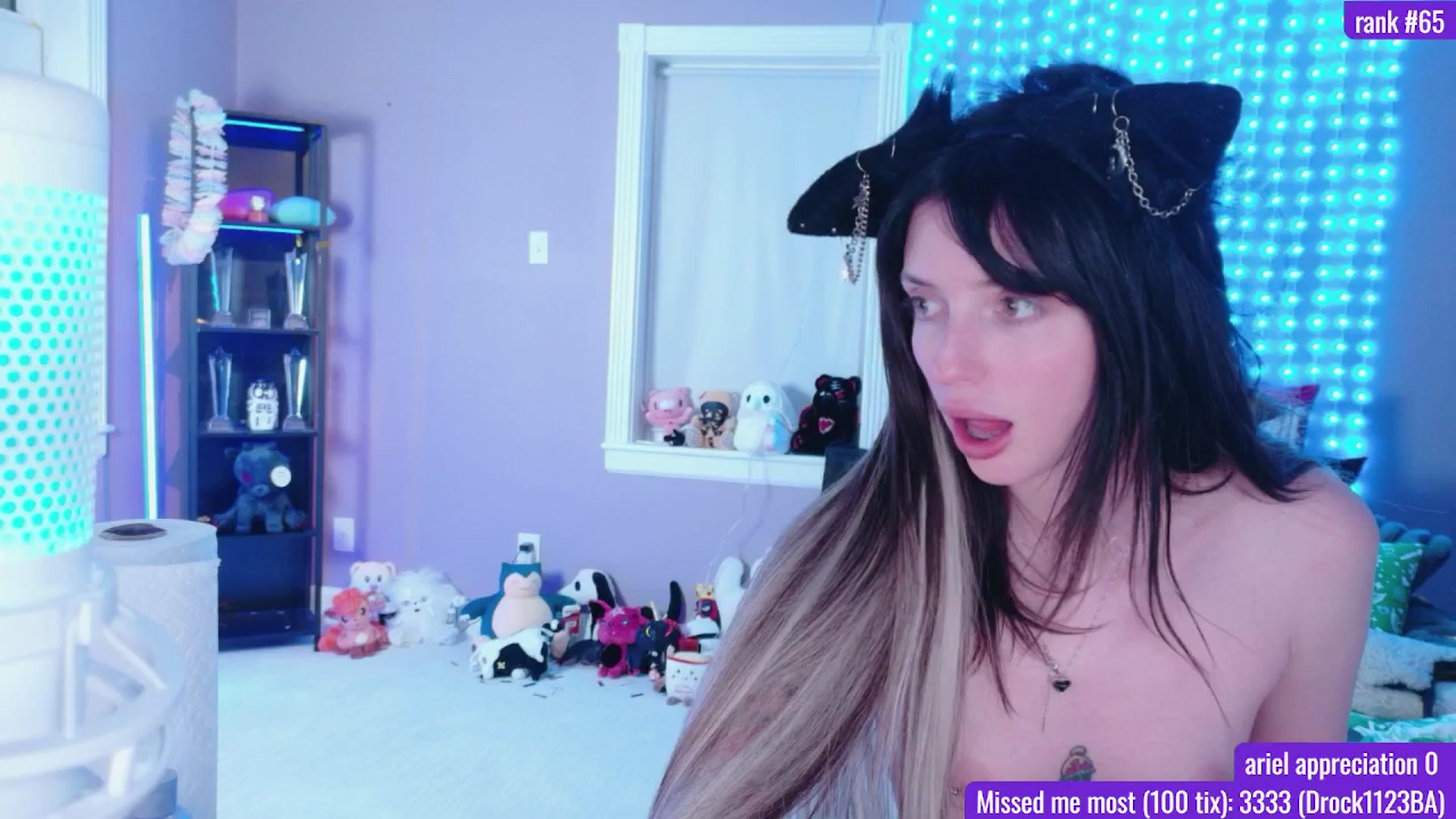 Gallery image thumbnail from DrocksAriel's myfreecams stream on, 02/01/2026, 05:12 image 19 of 20