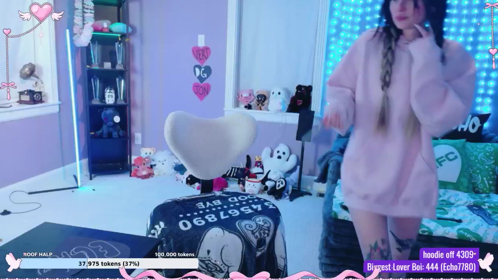 Gallery image thumbnail from DrocksAriel's myfreecams stream on, 02/02/2026, 02:52 image 10 of 20