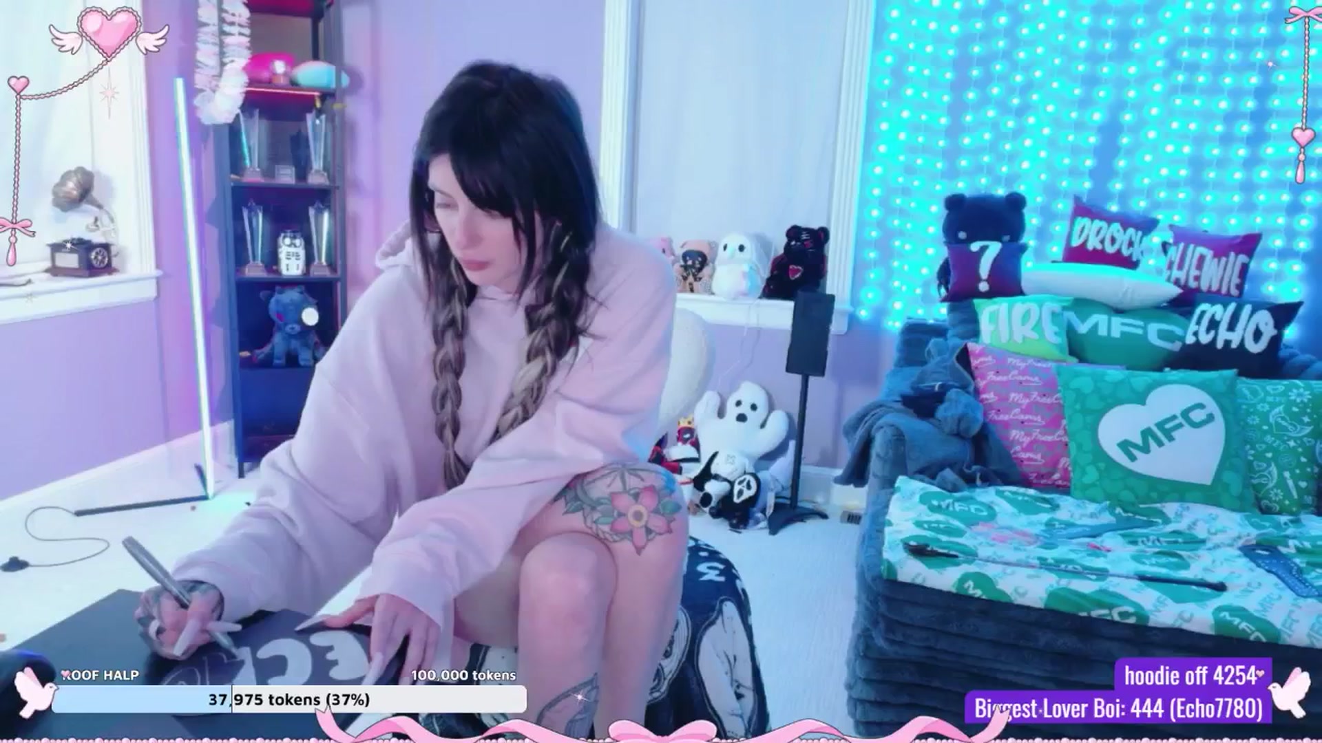 Gallery image thumbnail from DrocksAriel's myfreecams stream on, 02/02/2026, 02:52 image 12 of 20