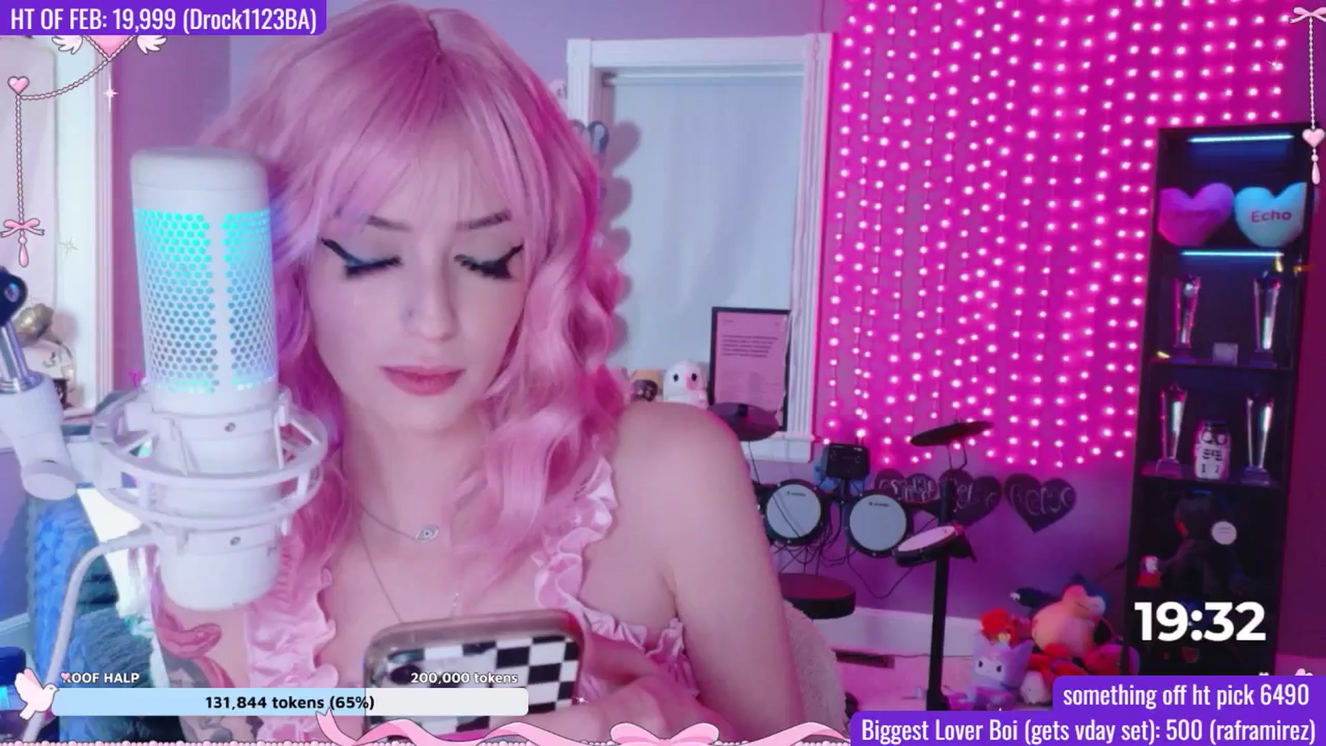 Gallery image thumbnail from DrocksAriel's myfreecams stream on, 02/13/2026, 02:58 image 6 of 20