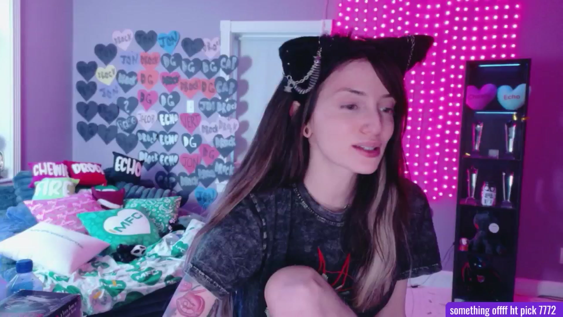 Gallery image thumbnail from DrocksAriel's myfreecams stream on, 02/13/2026, 23:39 image 3 of 20