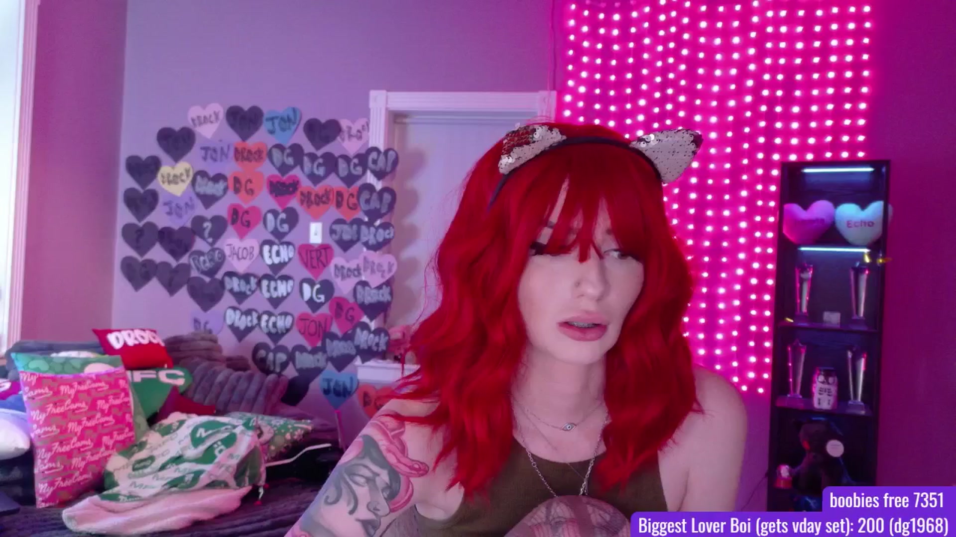 Gallery image thumbnail from DrocksAriel's myfreecams stream on, 02/17/2026, 02:57 image 11 of 20