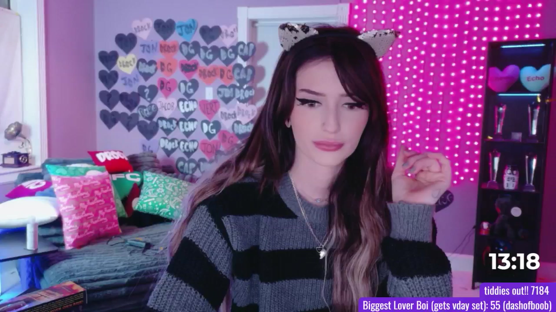 Gallery image thumbnail from DrocksAriel's myfreecams stream on, 02/18/2026, 02:15 image 14 of 20