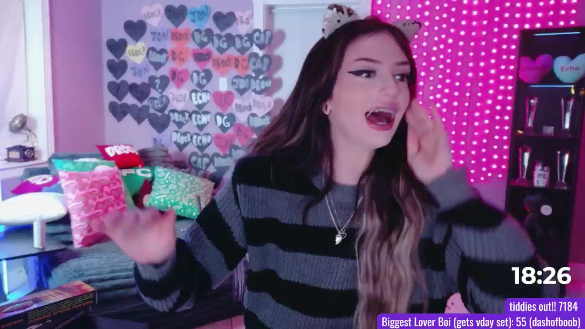 Gallery image thumbnail from DrocksAriel's myfreecams stream on, 02/18/2026, 02:15 image 12 of 20