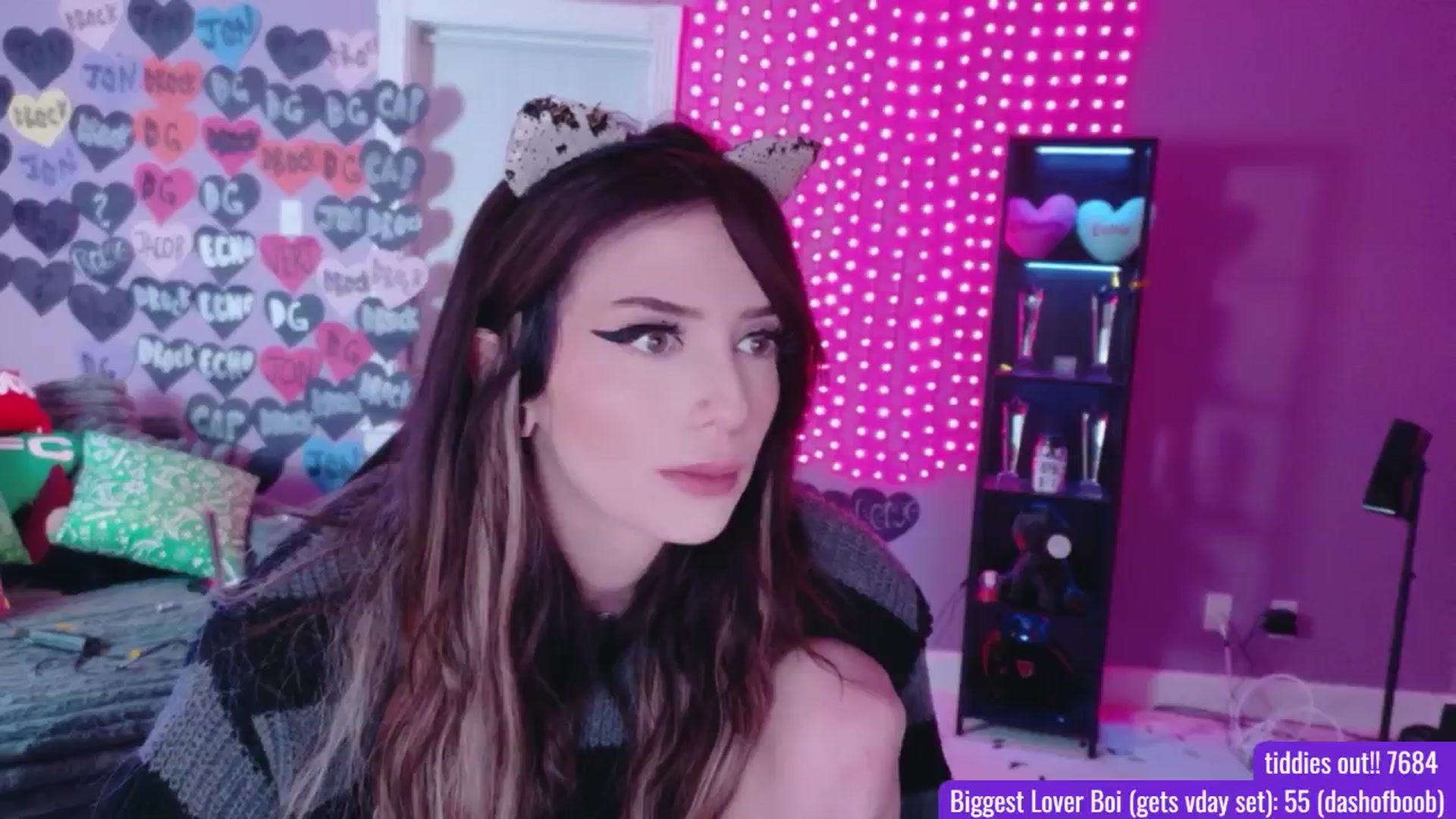 Gallery image thumbnail from DrocksAriel's myfreecams stream on, 02/18/2026, 02:15 image 6 of 20
