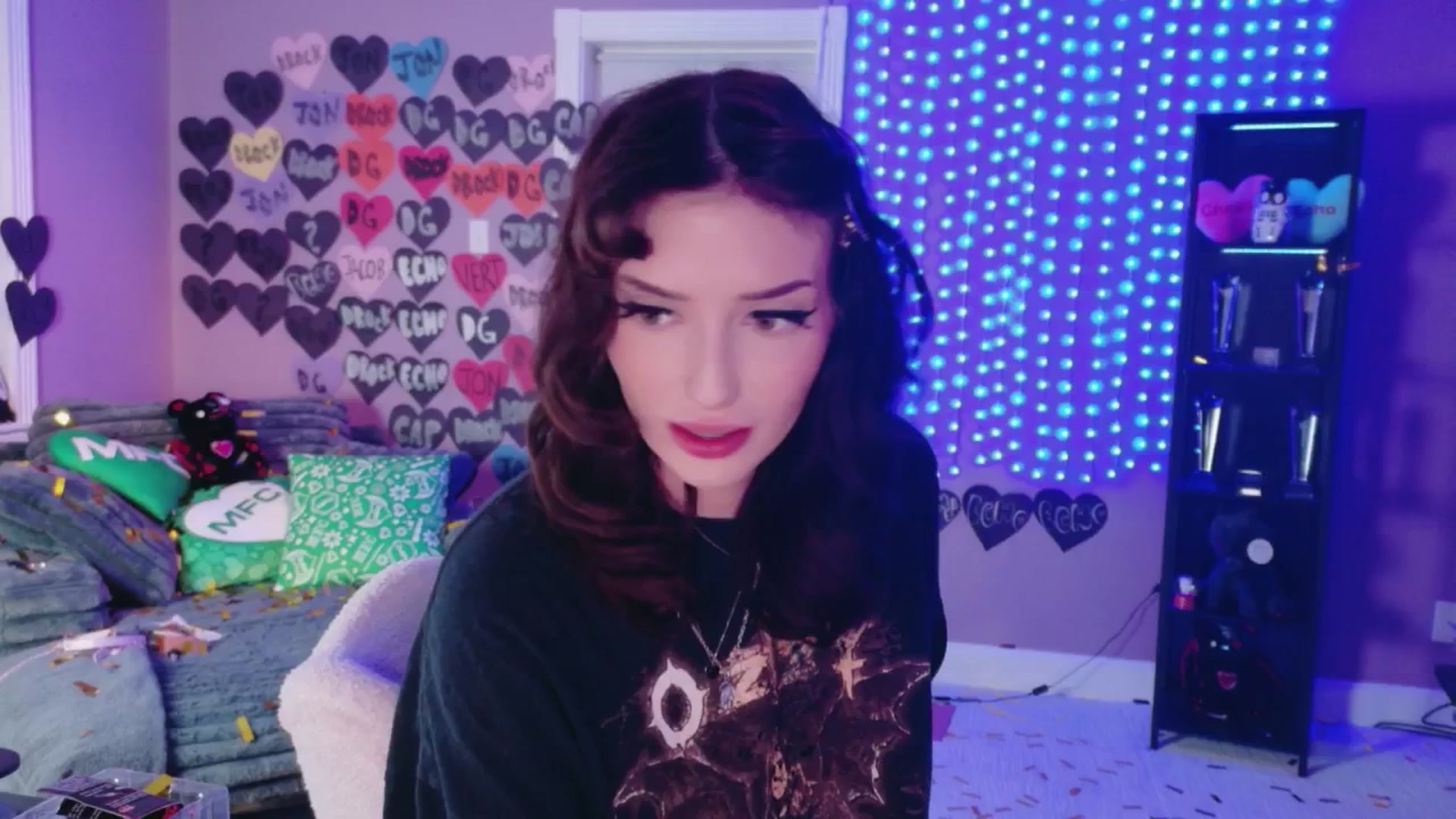 Gallery image thumbnail from DrocksAriel's myfreecams stream on, 03/01/2026, 02:19 image 5 of 20