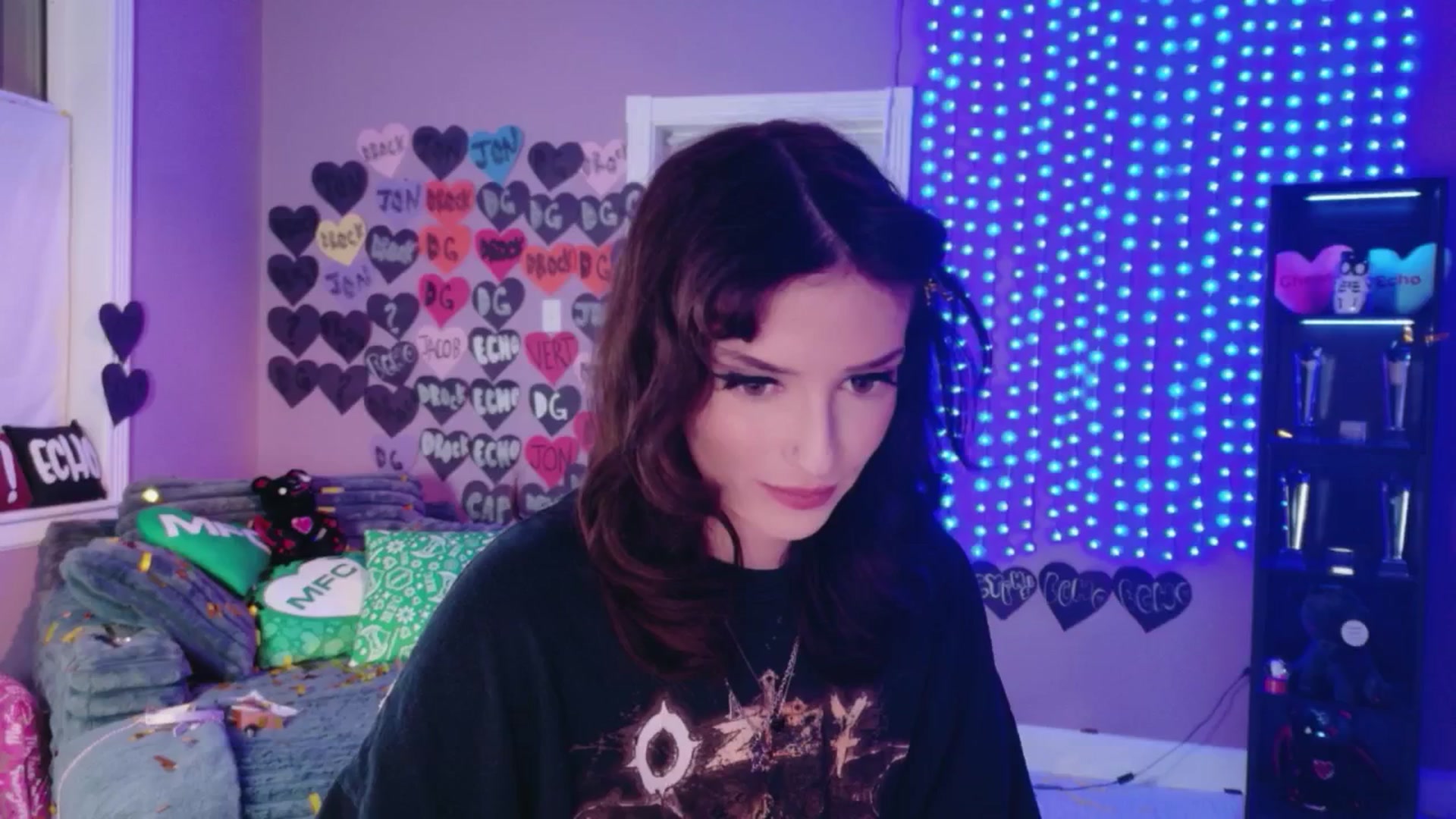 Gallery image thumbnail from DrocksAriel's myfreecams stream on, 03/01/2026, 02:19 image 11 of 20