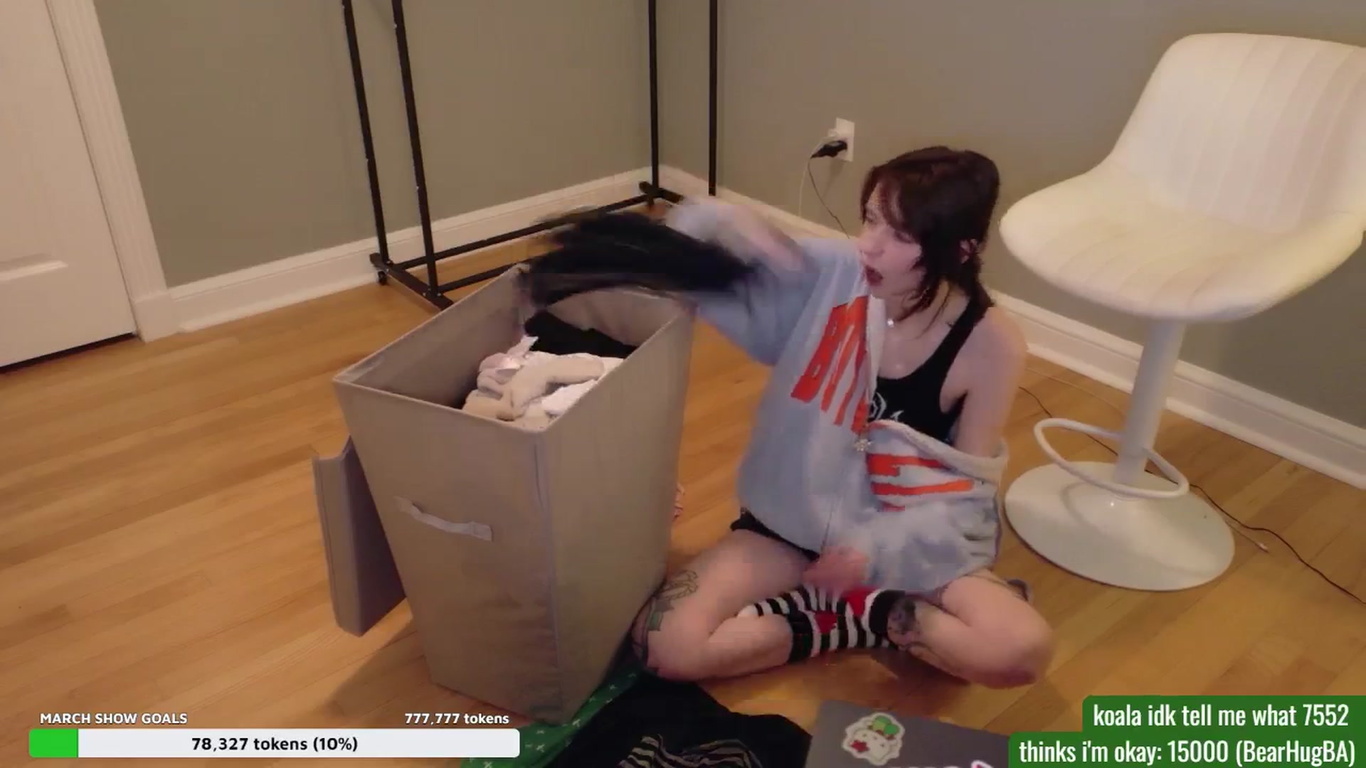 Gallery image thumbnail from DrocksAriel's myfreecams stream on, 03/09/2026, 04:16 image 9 of 20