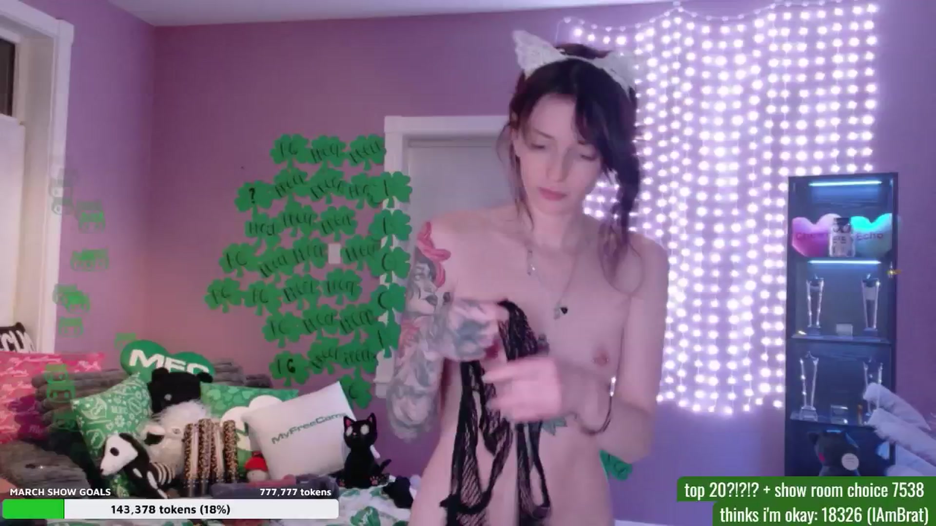 Gallery image thumbnail from DrocksAriel's myfreecams stream on, 03/12/2026, 01:04 image 19 of 20