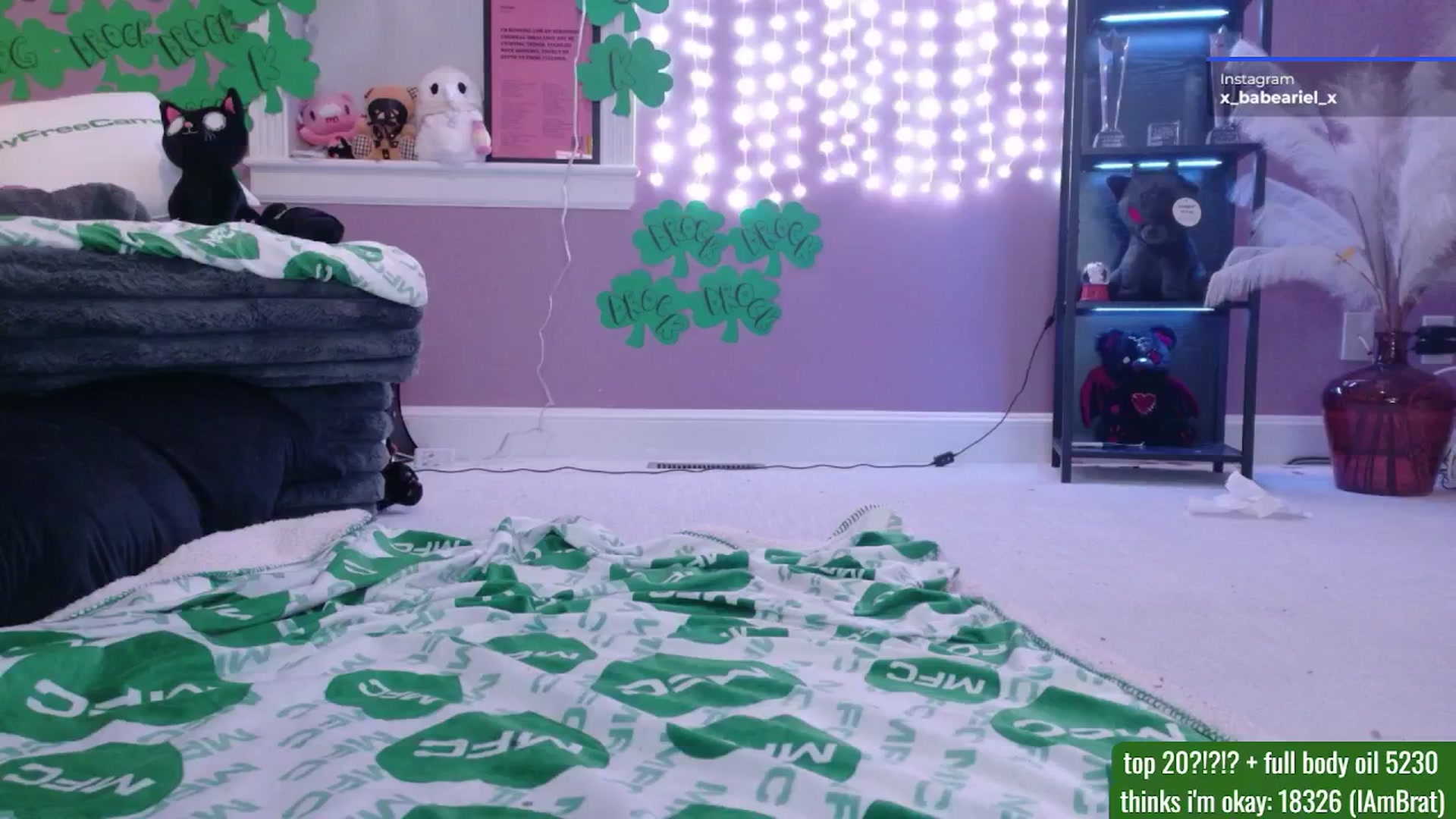 Gallery image thumbnail from DrocksAriel's myfreecams stream on, 03/12/2026, 02:20 image 17 of 20