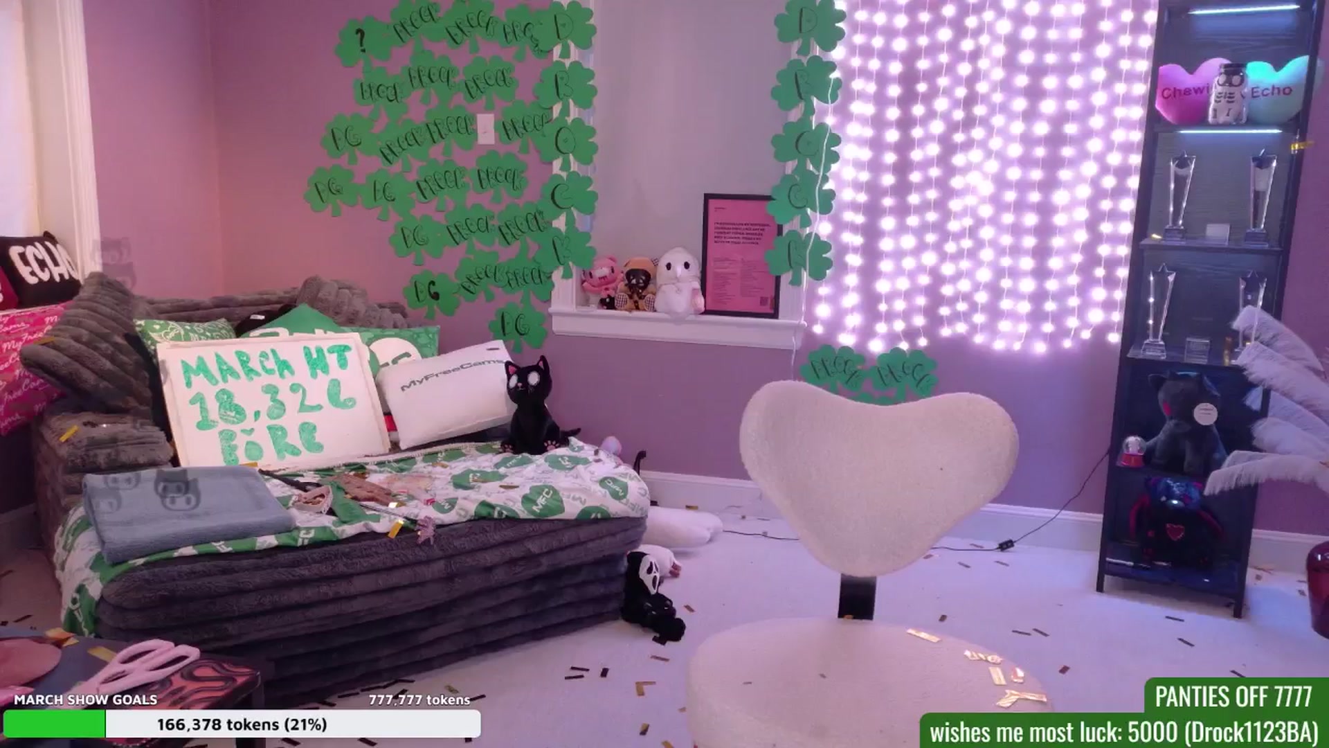 Gallery image thumbnail from DrocksAriel's myfreecams stream on, 03/18/2026, 24:15 image 12 of 20