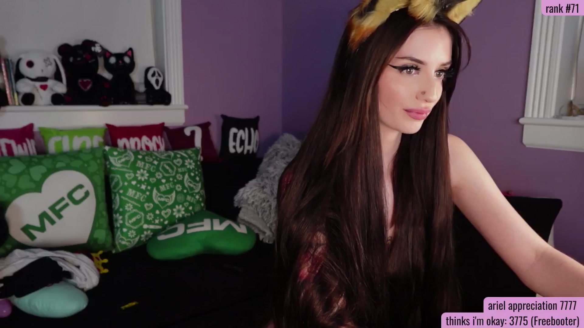 Gallery image thumbnail from DrocksAriel's myfreecams stream on, 04/12/2026, 04:04 image 5 of 20