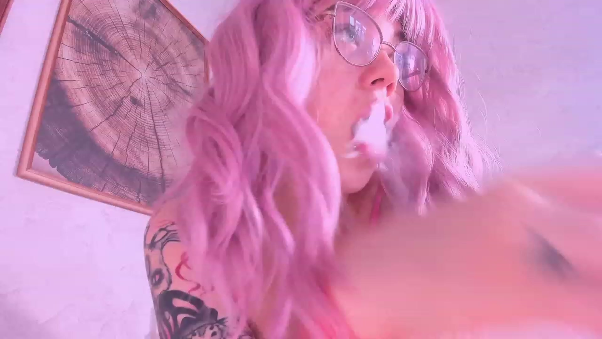 Gallery image thumbnail from Droolgirl's myfreecams stream on, 10/16/2023, 10:06 image 2 of 20
