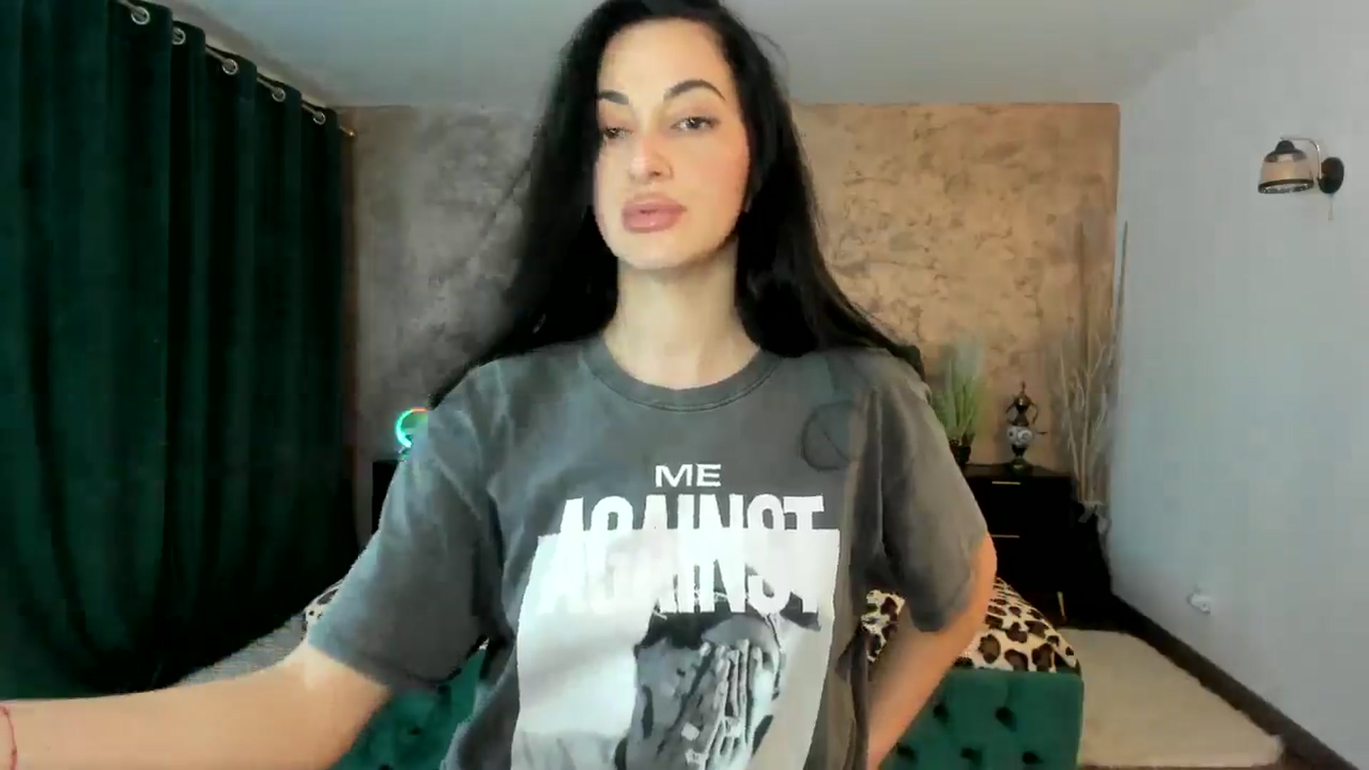 Gallery image thumbnail from Duchesssa's myfreecams stream on, 11/26/2024, 20:19 image 7 of 20