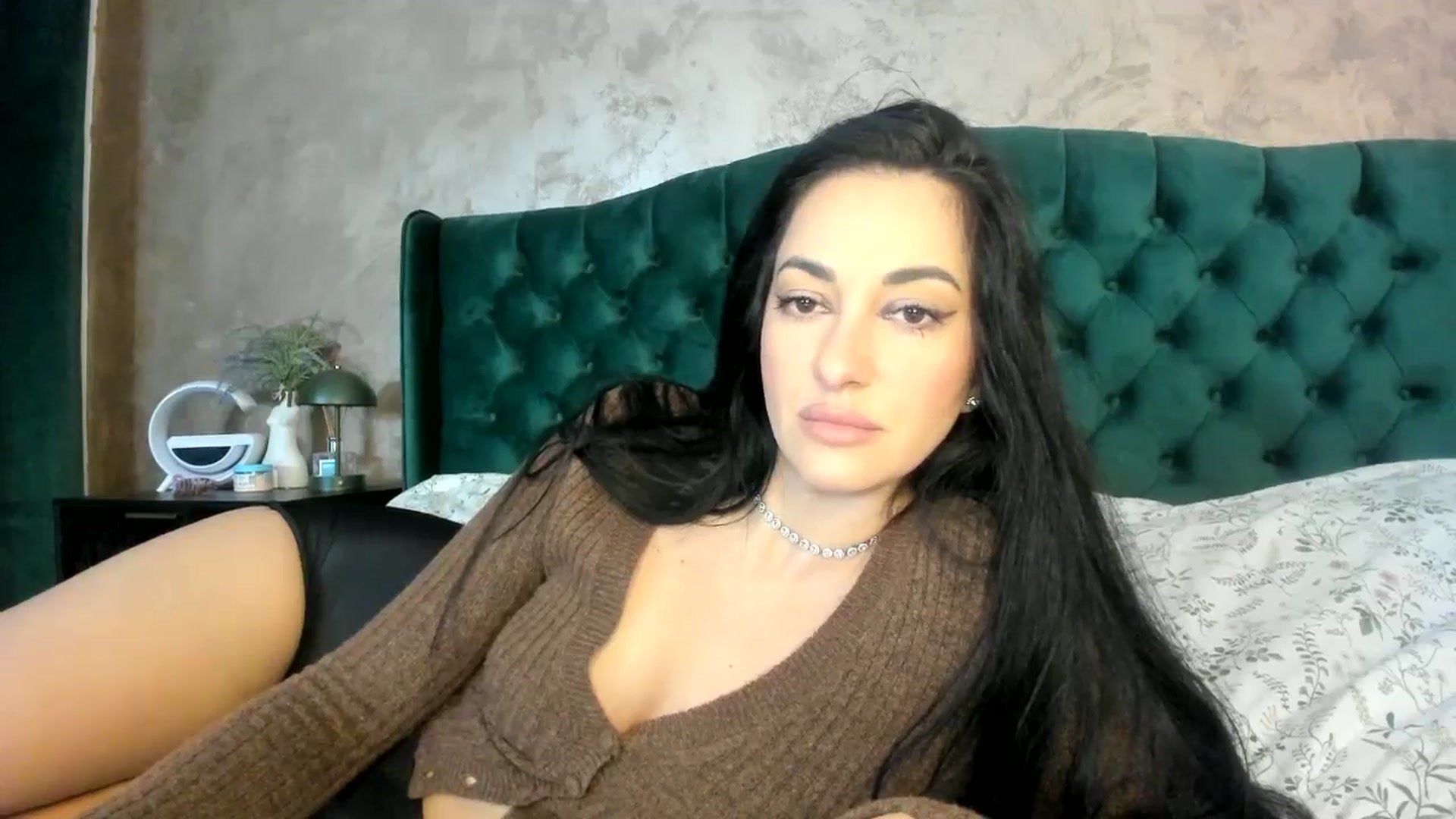 Gallery image thumbnail from Duchesssa's myfreecams stream on, 12/09/2024, 11:14 image 17 of 20