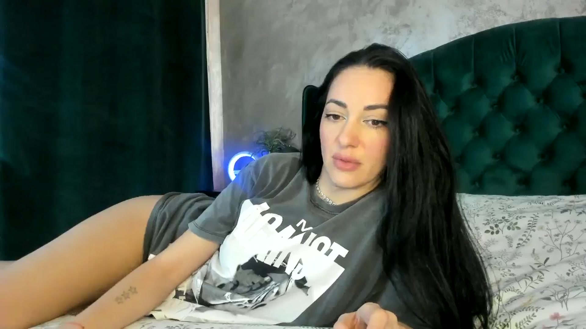Gallery image thumbnail from Duchesssa's myfreecams stream on, 12/13/2024, 11:53 image 10 of 20