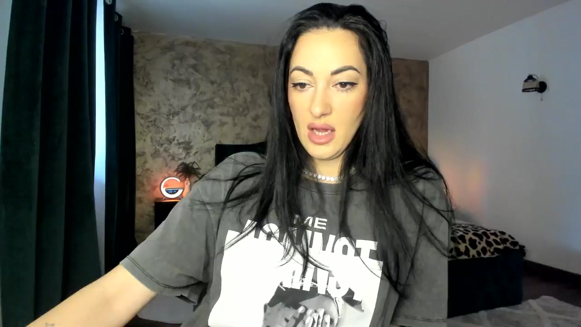 Gallery image thumbnail from Duchesssa's myfreecams stream on, 02/08/2025, 11:02 image 7 of 20