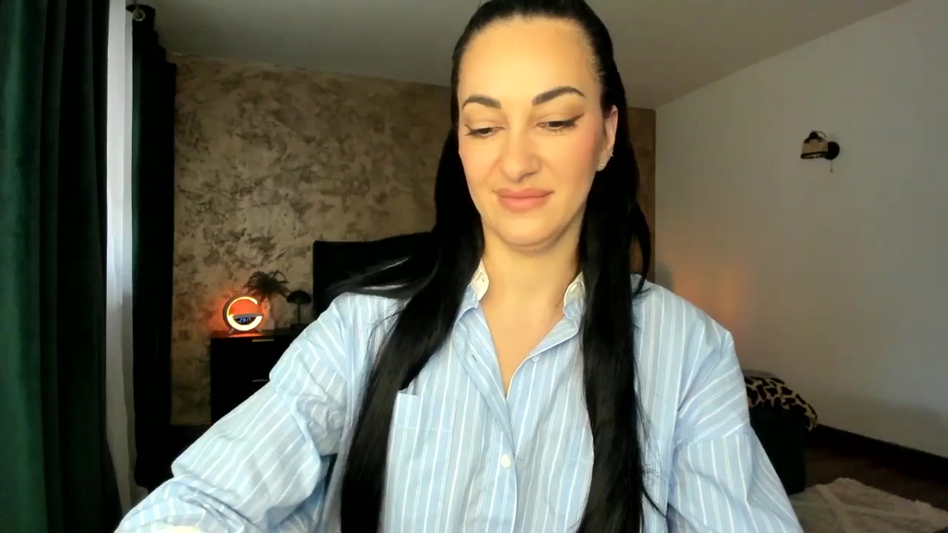 Gallery image thumbnail from Duchesssa's myfreecams stream on, 02/10/2025, 09:56 image 19 of 20