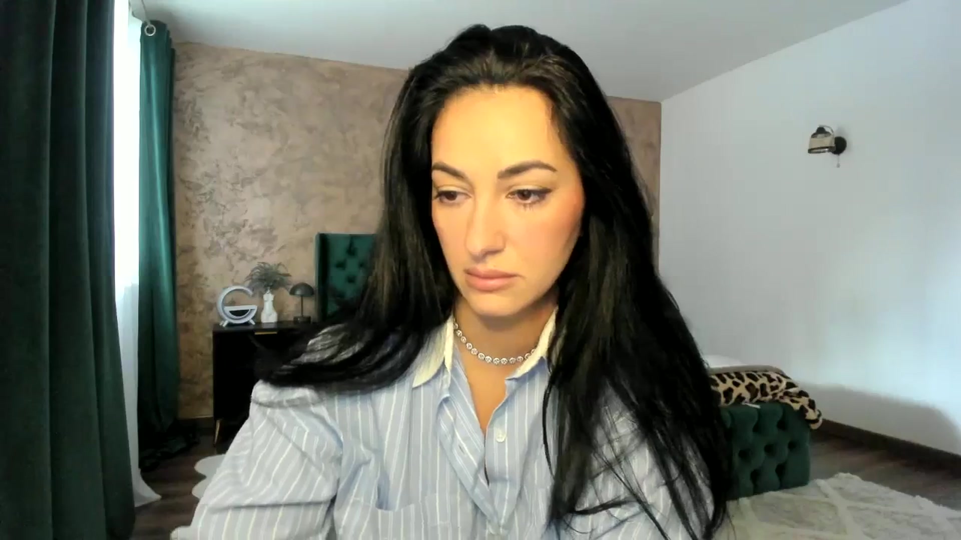 Gallery image thumbnail from Duchesssa's myfreecams stream on, 02/18/2025, 09:57 image 16 of 20
