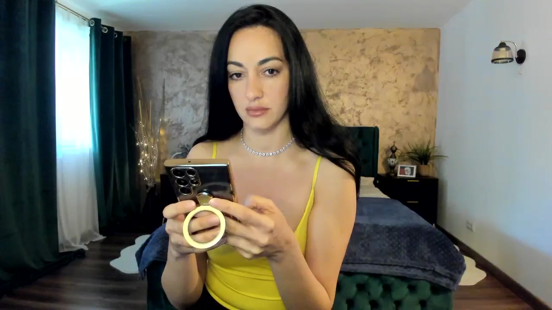 Gallery image thumbnail from Duchesssa's myfreecams stream on, 04/16/2025, 09:07 image 2 of 20