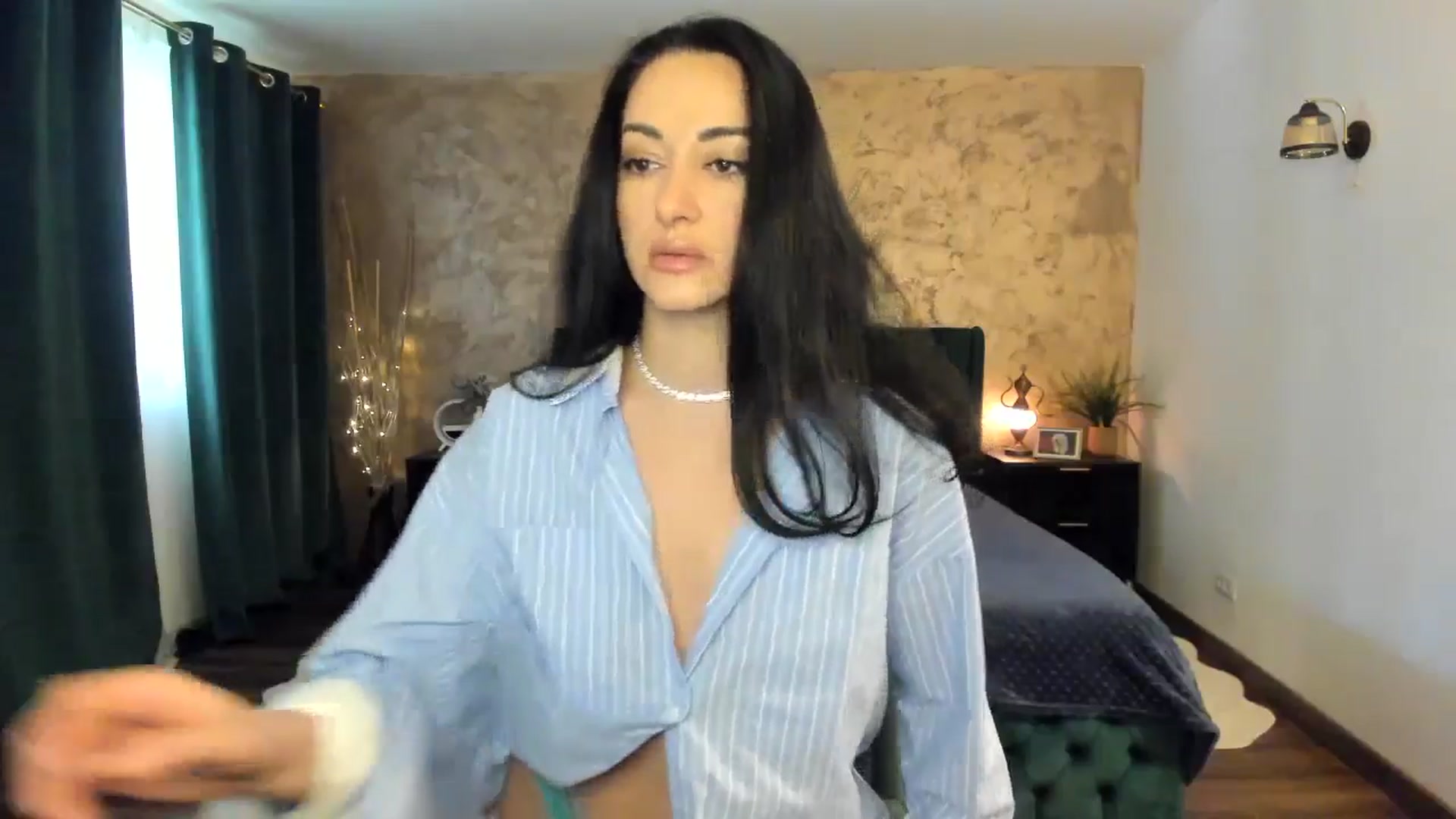Gallery image thumbnail from Duchesssa's myfreecams stream on, 04/17/2025, 09:06 image 14 of 20