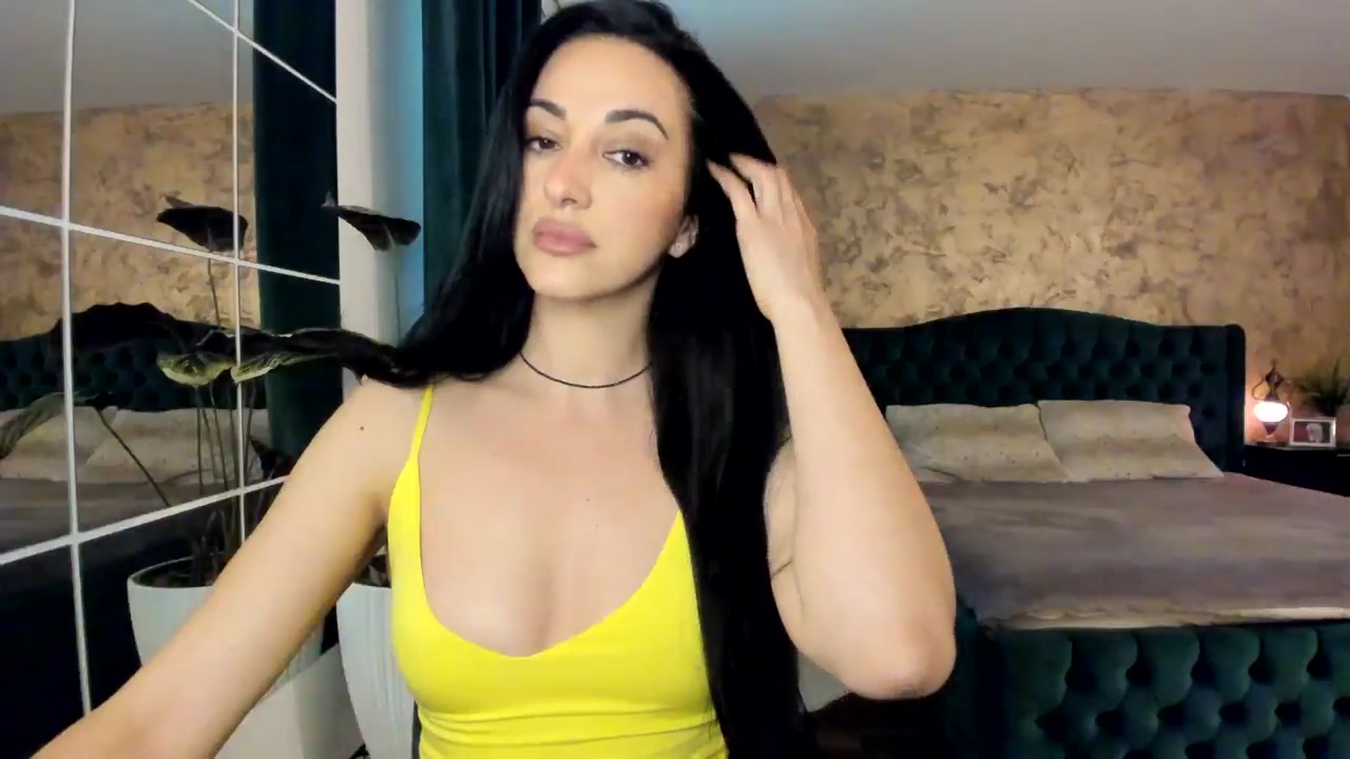 Gallery image thumbnail from Duchesssa's myfreecams stream on, 05/07/2025, 10:04 image 12 of 20