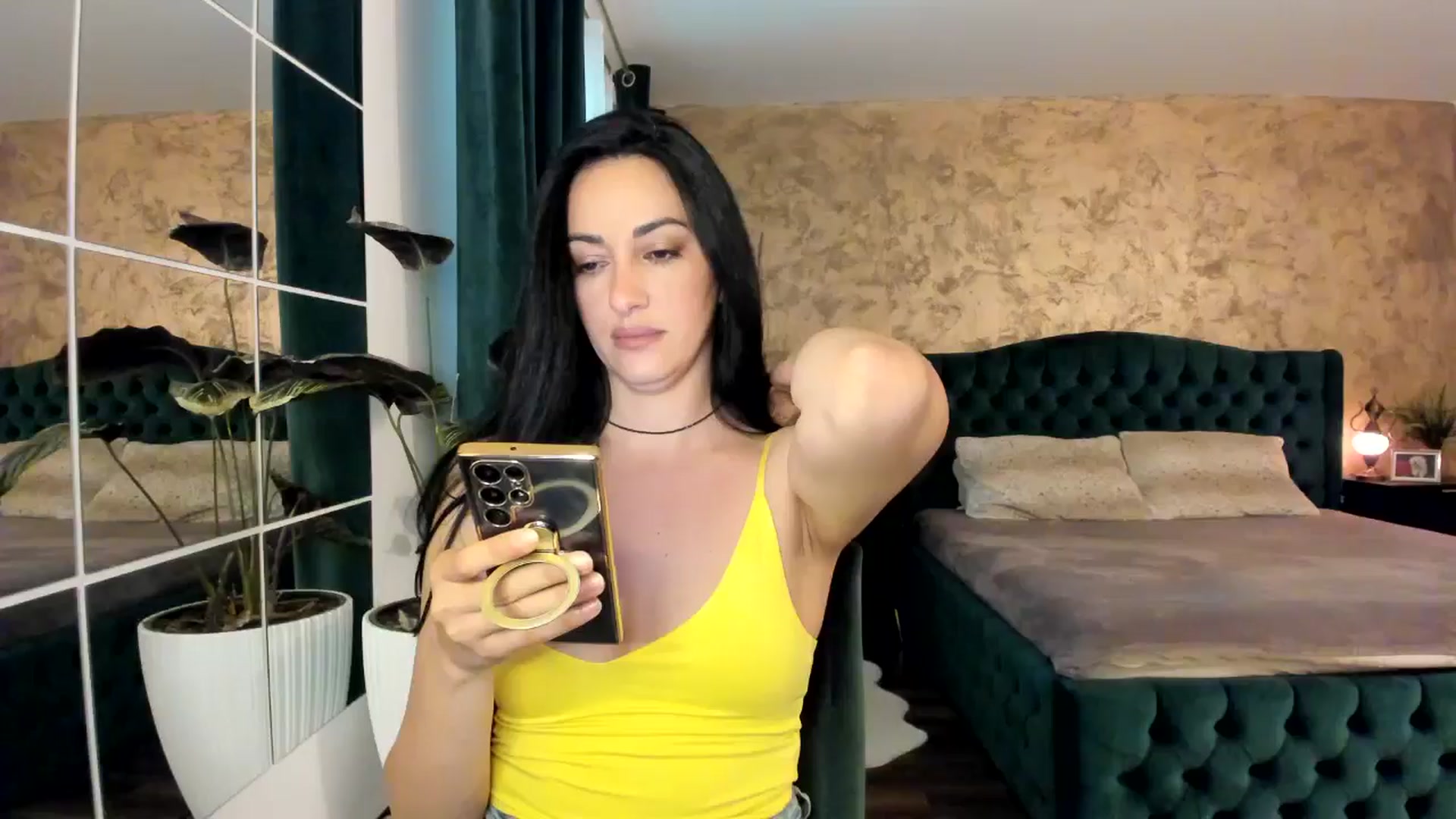 Gallery image thumbnail from Duchesssa's myfreecams stream on, 05/07/2025, 10:04 image 8 of 20