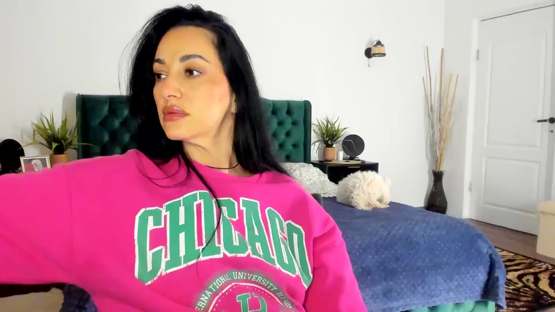 Gallery image thumbnail from Duchesssa's myfreecams stream on, 10/24/2025, 11:04 image 4 of 20