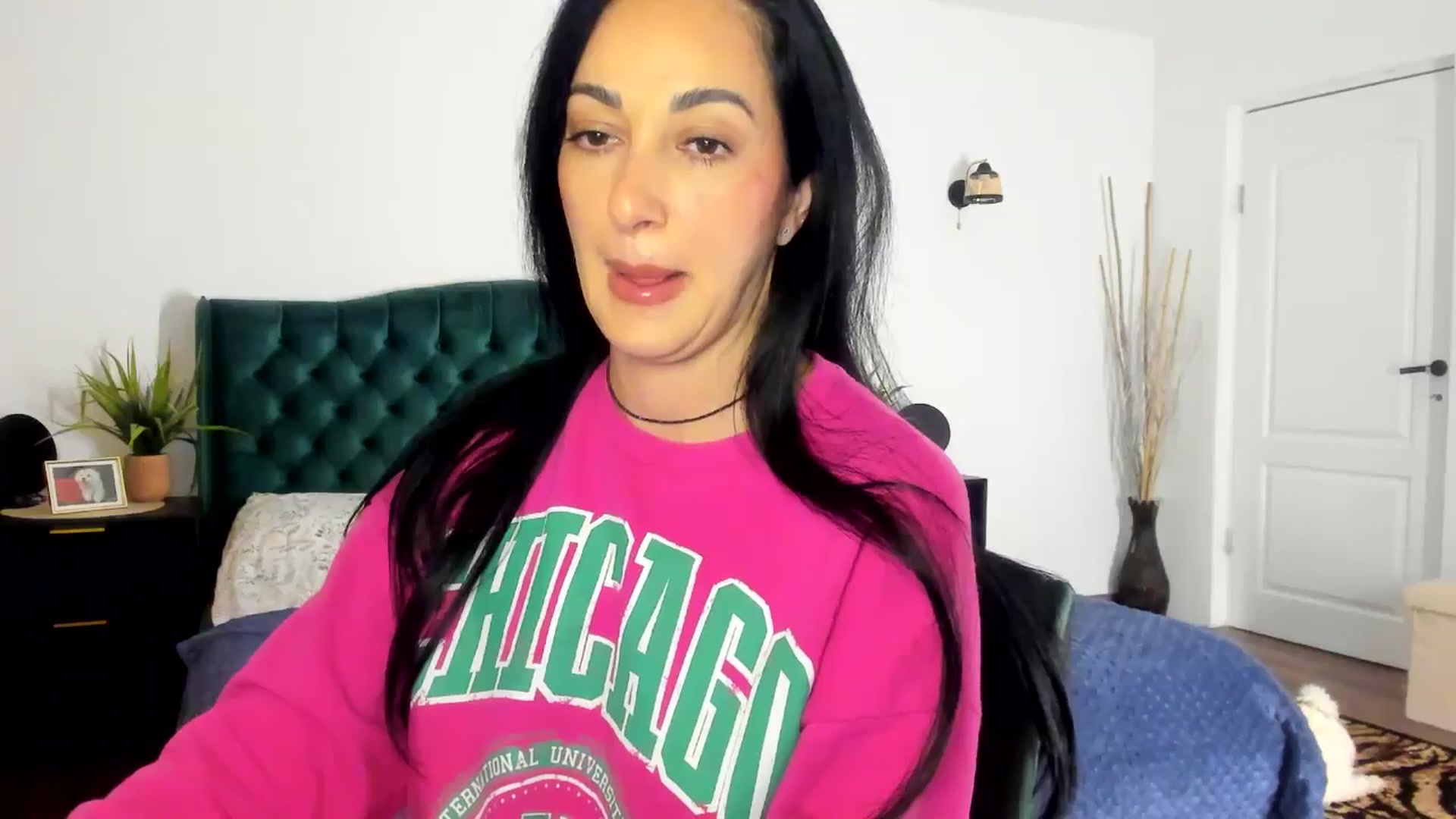Gallery image thumbnail from Duchesssa's myfreecams stream on, 10/24/2025, 11:04 image 17 of 20