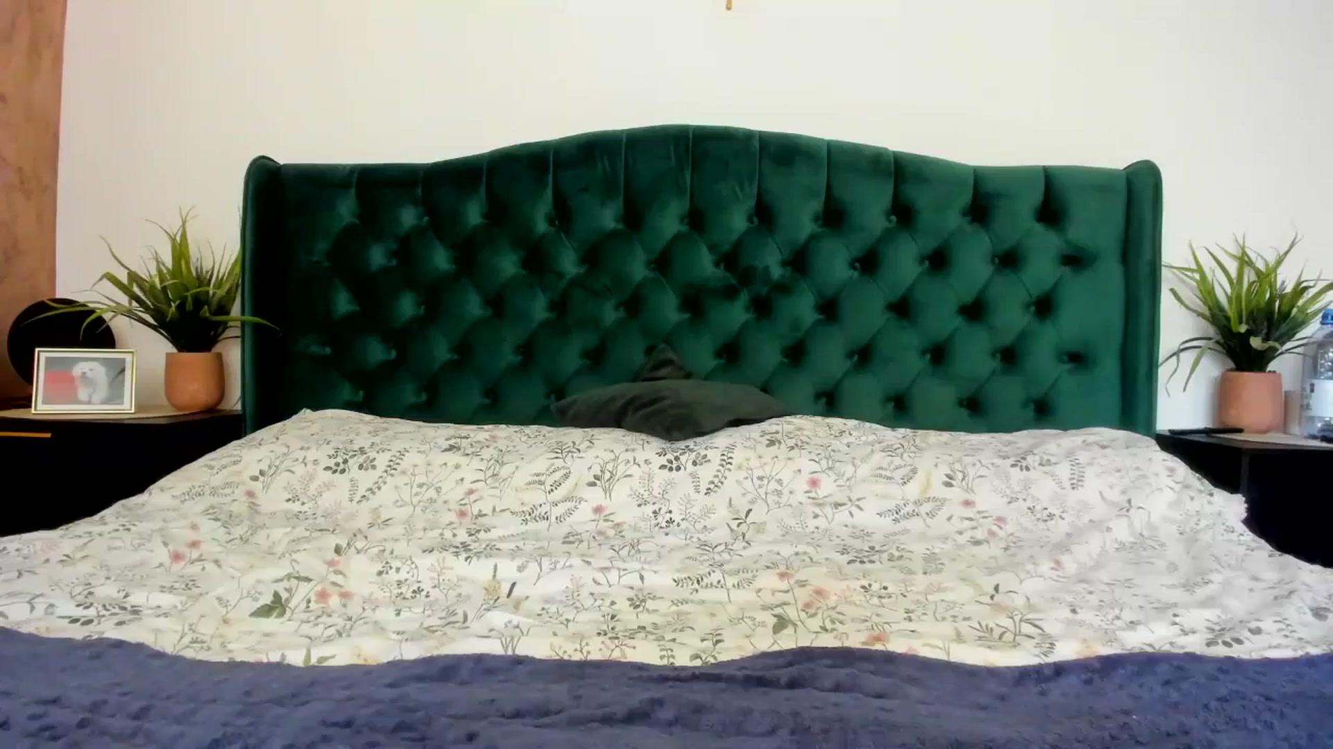 Gallery image thumbnail from Duchesssa's myfreecams stream on, 10/30/2025, 09:52 image 17 of 20