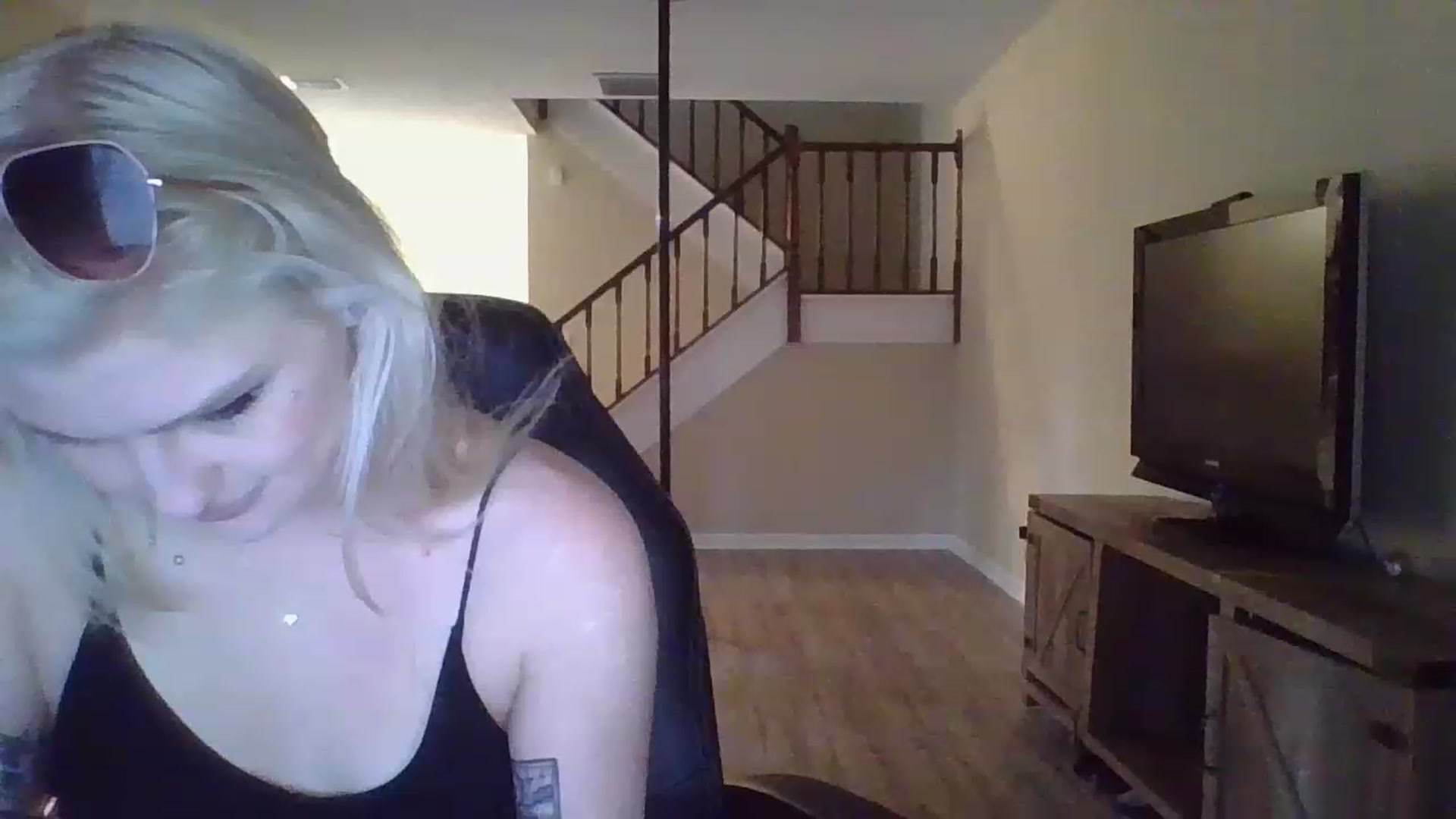 Gallery image thumbnail from DuckChan0's myfreecams stream on, 11/23/2022, 16:56 image 5 of 20
