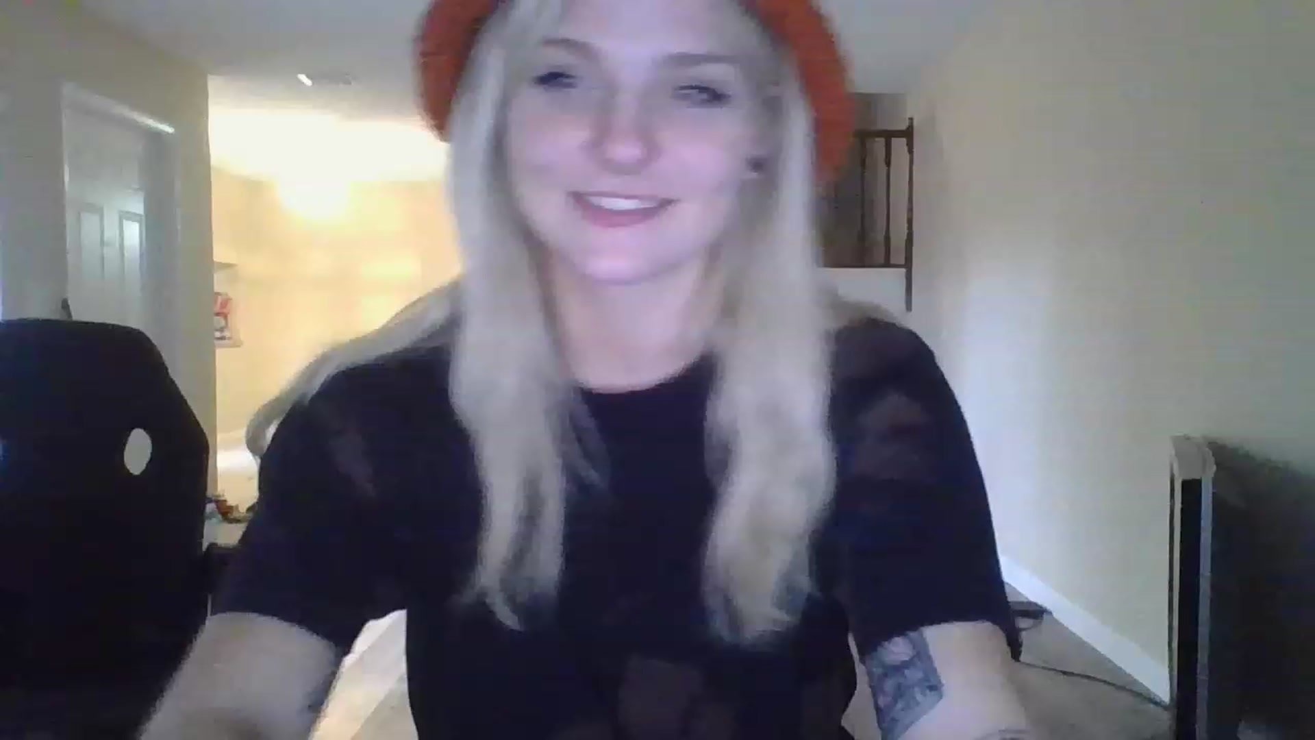 Gallery image thumbnail from DuckChan0's myfreecams stream on, 12/07/2022, 19:36 image 20 of 20
