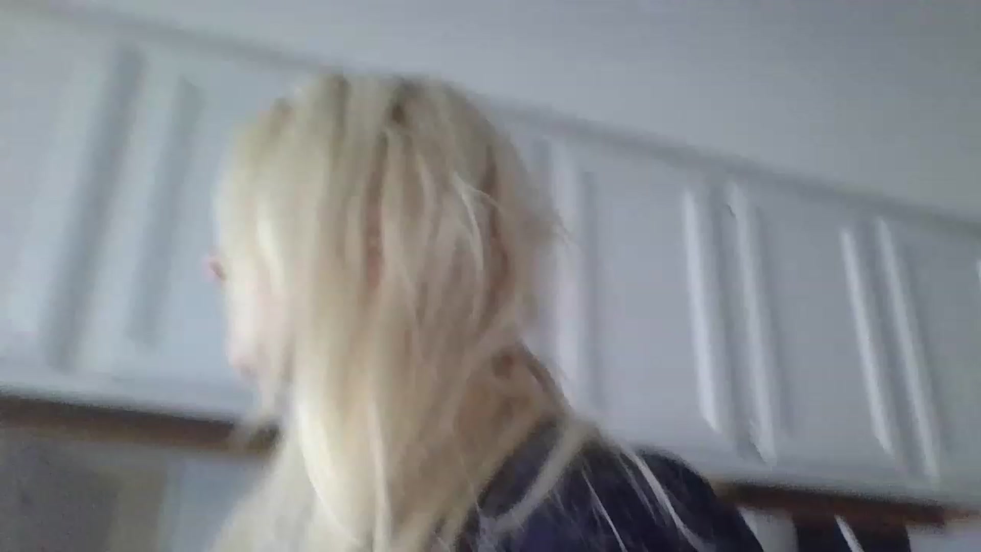 Gallery image thumbnail from DuckChan0's myfreecams stream on, 12/19/2022, 19:48 image 5 of 20