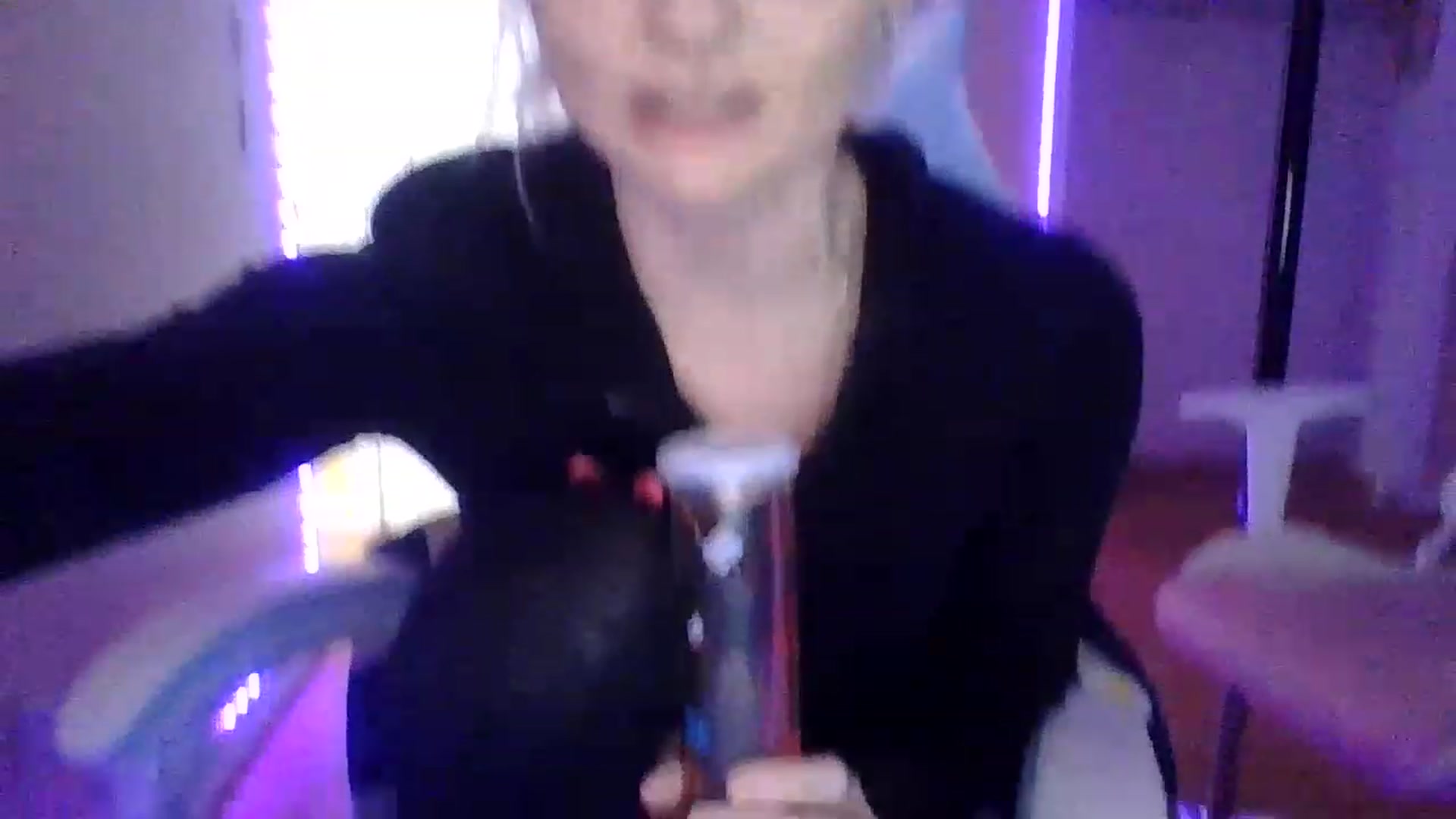 Gallery image thumbnail from DuckChan0's myfreecams stream on, 01/27/2023, 15:08 image 3 of 20