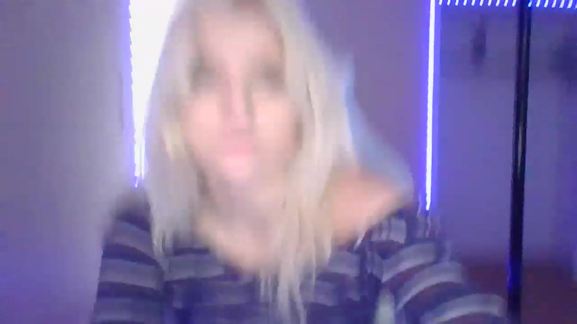 Gallery image thumbnail from DuckChan0's myfreecams stream on, 01/31/2023, 17:37 image 9 of 20