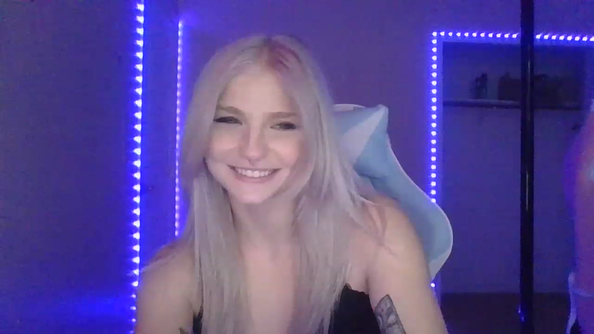 Gallery image thumbnail from DuckChan0's myfreecams stream on, 02/02/2023, 21:02 image 3 of 20