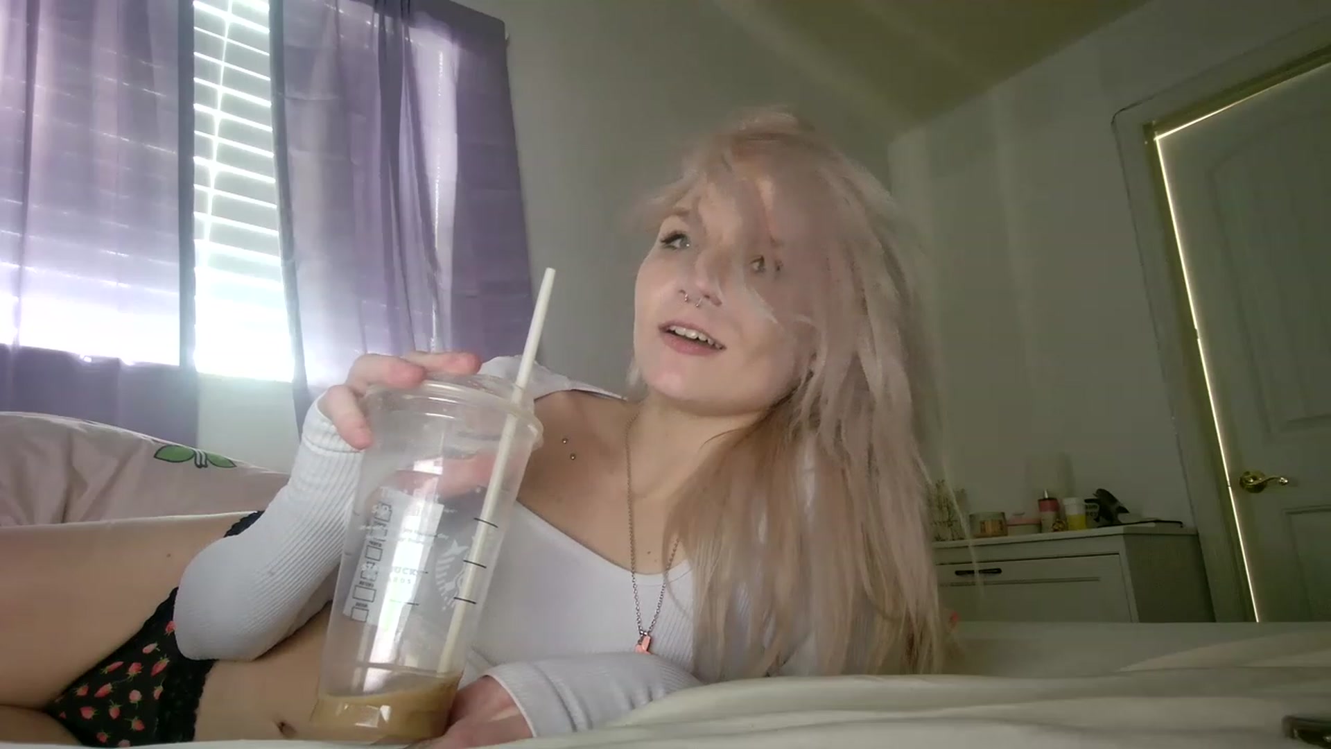 Gallery image thumbnail from DuckChan0's myfreecams stream on, 02/07/2023, 18:05 image 7 of 20