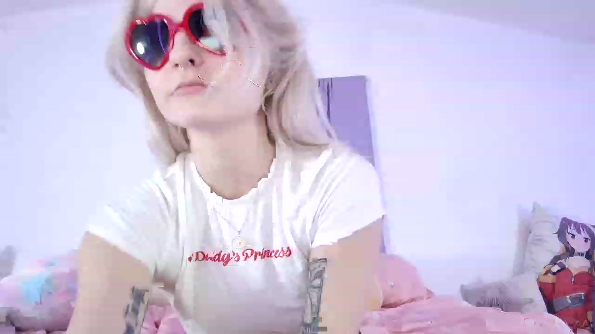 Gallery image thumbnail from DuckChan0's myfreecams stream on, 02/19/2023, 01:28 image 20 of 20