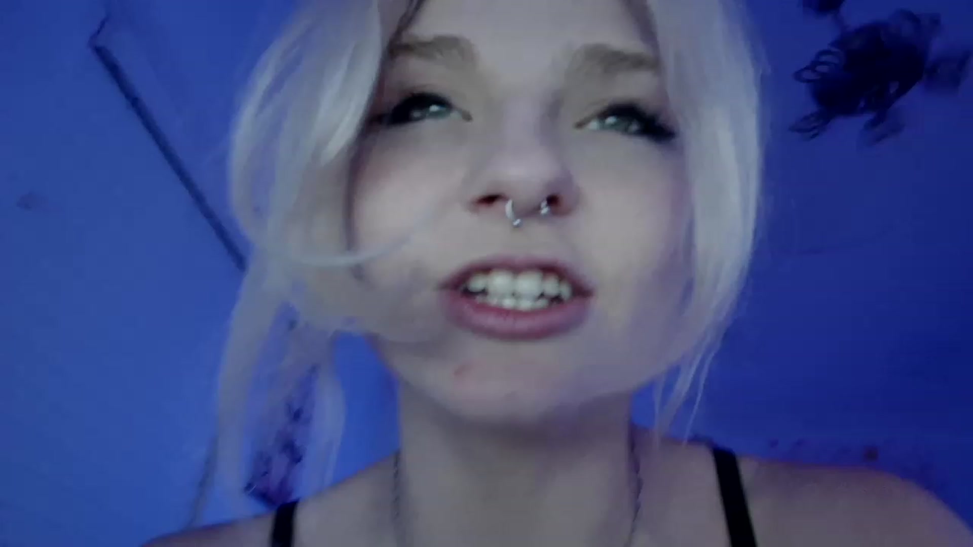 Gallery image thumbnail from DuckChan0's myfreecams stream on, 03/26/2023, 01:27 image 6 of 20